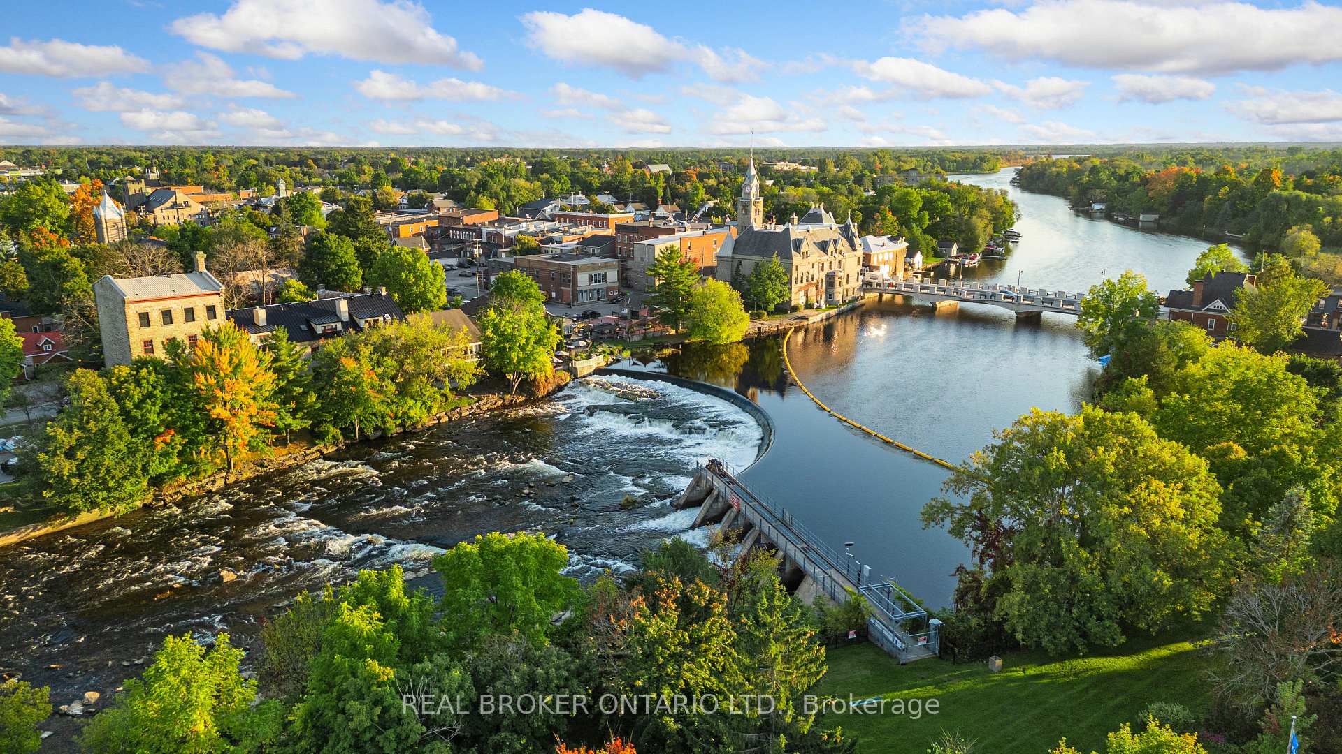 Photo 54 of 24 Hackberry Trail, Carleton Place, Carleton Place — HOMEH