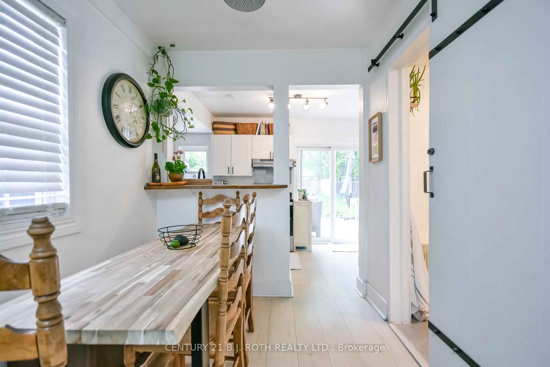 Photo 16 of 203 Southview Road, Barrie, South Shore — HOMEH