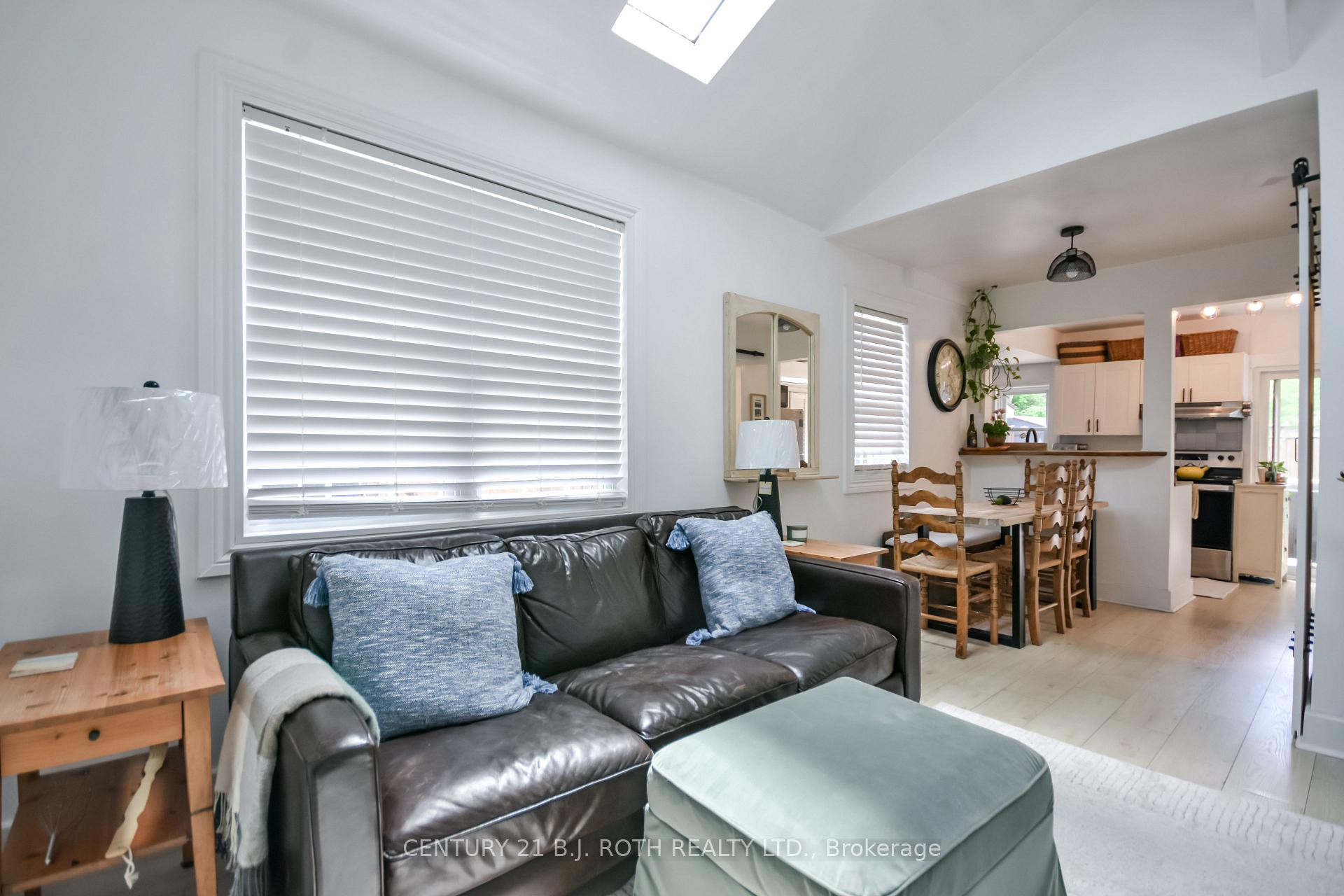 Photo 19 of 203 Southview Road, Barrie, South Shore — HOMEH