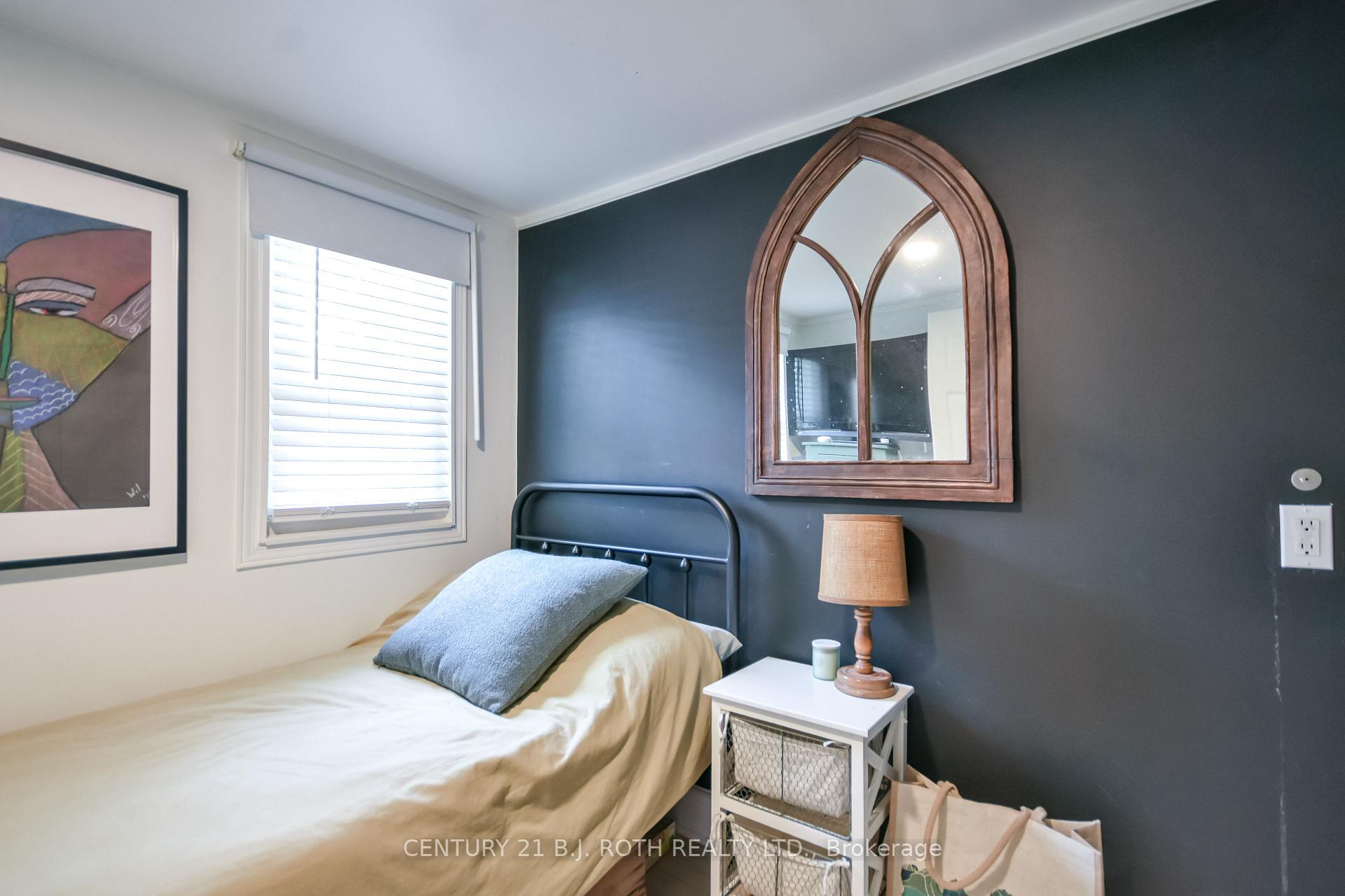 Photo 28 of 203 Southview Road, Barrie, South Shore — HOMEH