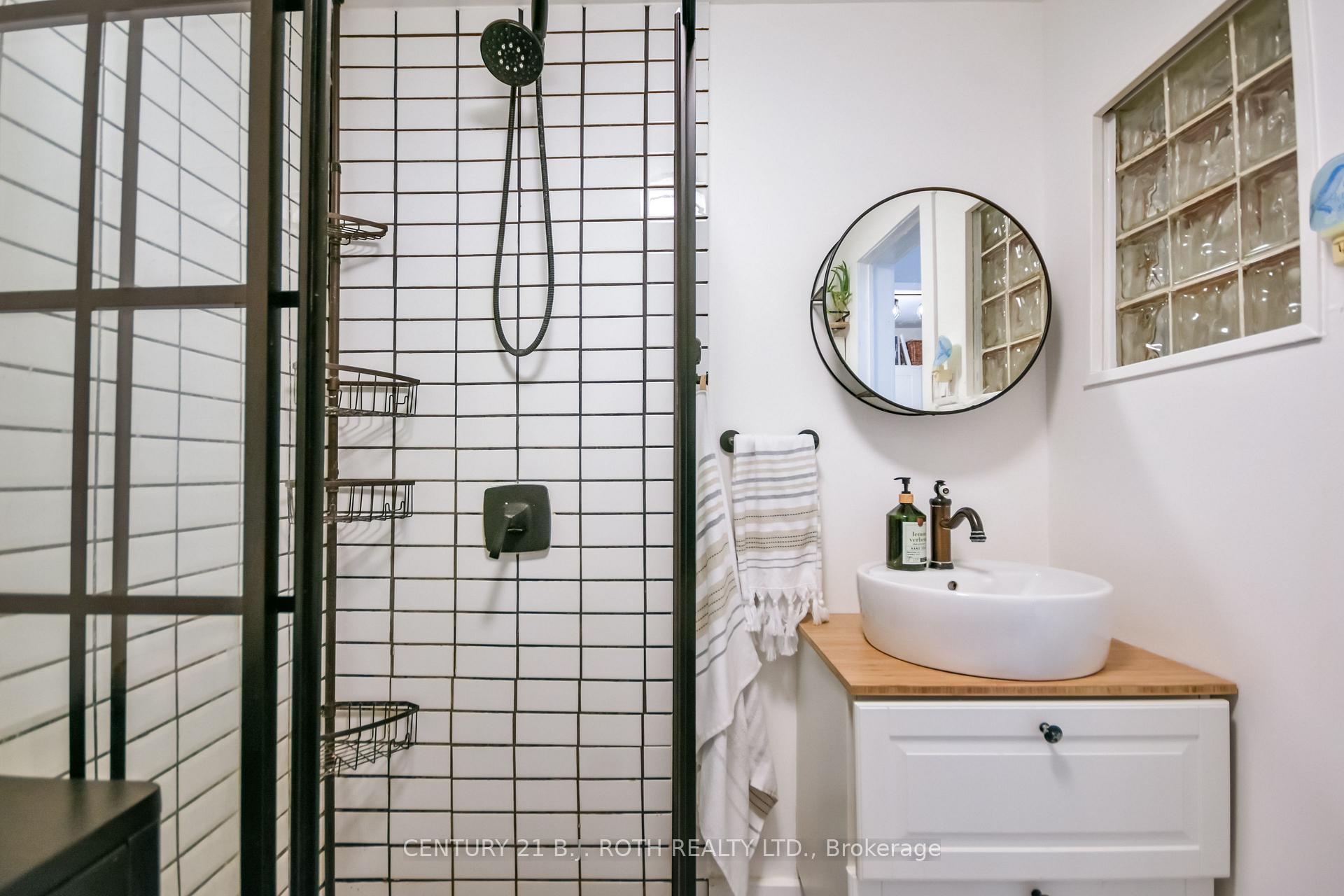Photo 31 of 203 Southview Road, Barrie, South Shore — HOMEH