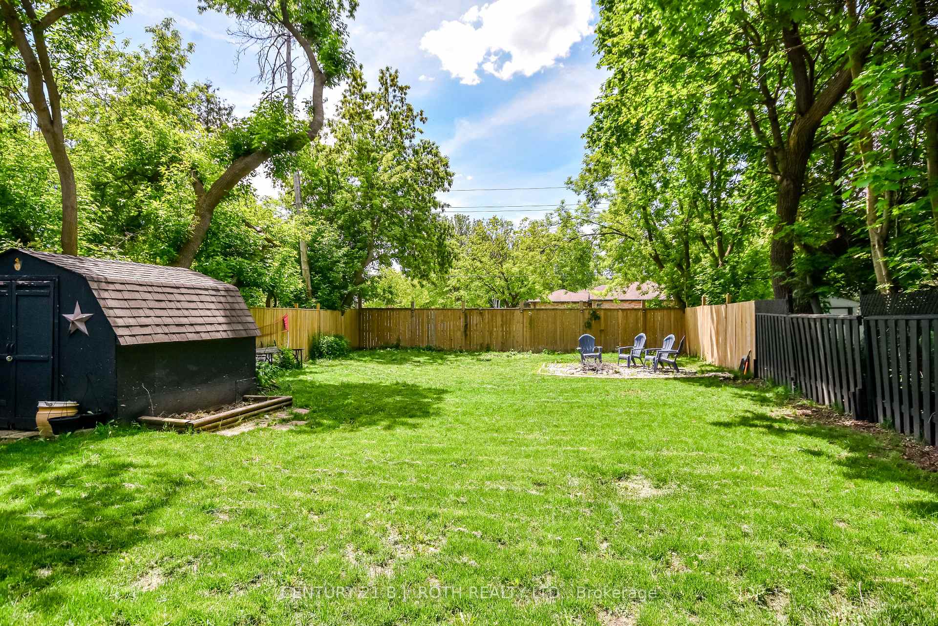 Photo 33 of 203 Southview Road, Barrie, South Shore — HOMEH