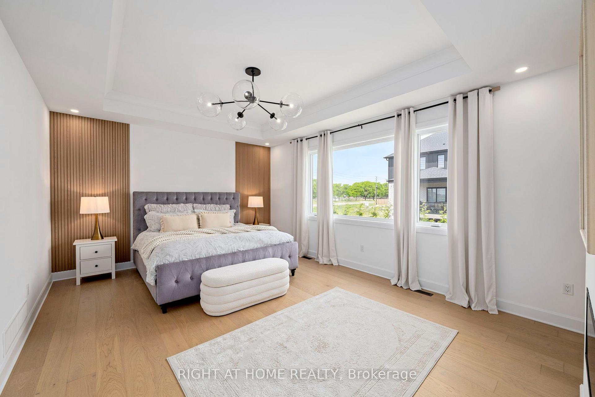Photo 20 of 372 Manhattan Drive, London, South K — HOMEH