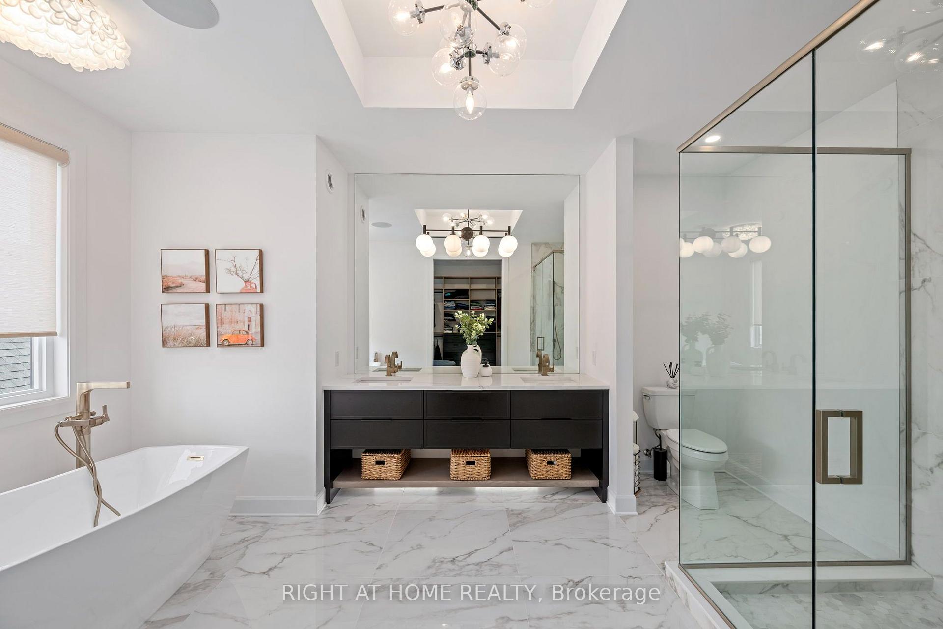 Photo 23 of 372 Manhattan Drive, London, South K — HOMEH