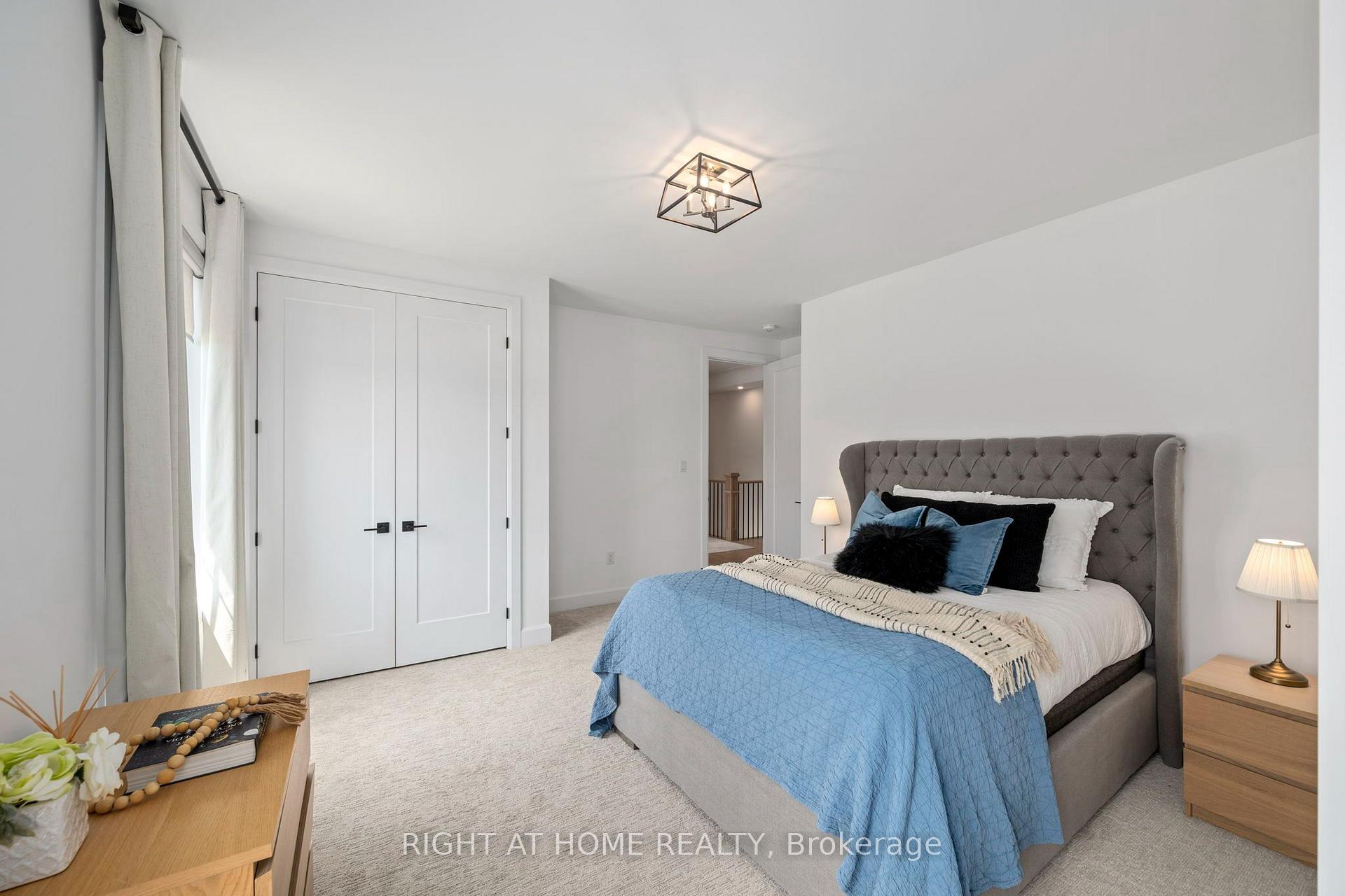 Photo 31 of 372 Manhattan Drive, London, South K — HOMEH