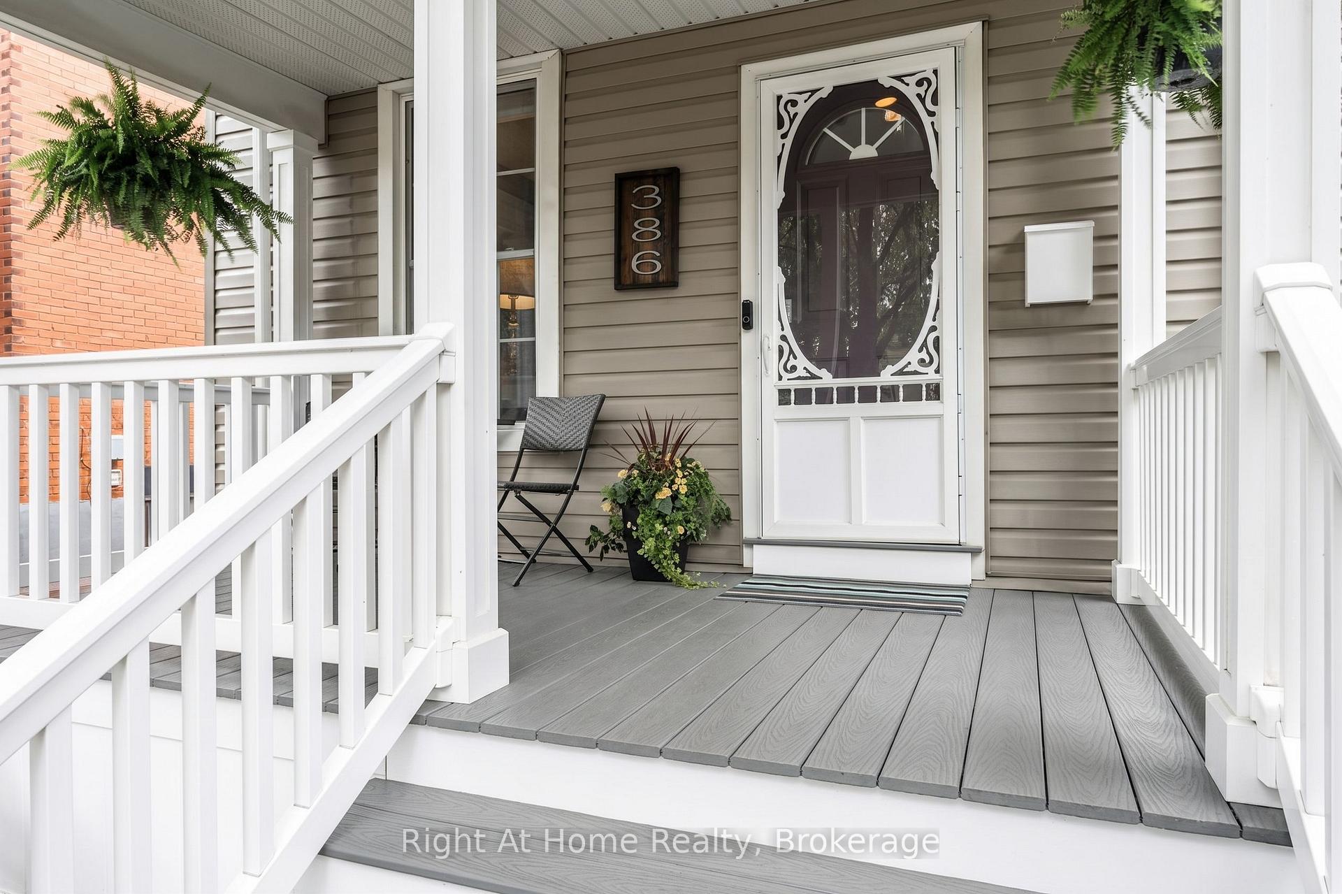 Photo 3 of 386 Albert Street, Stratford — HOMEH