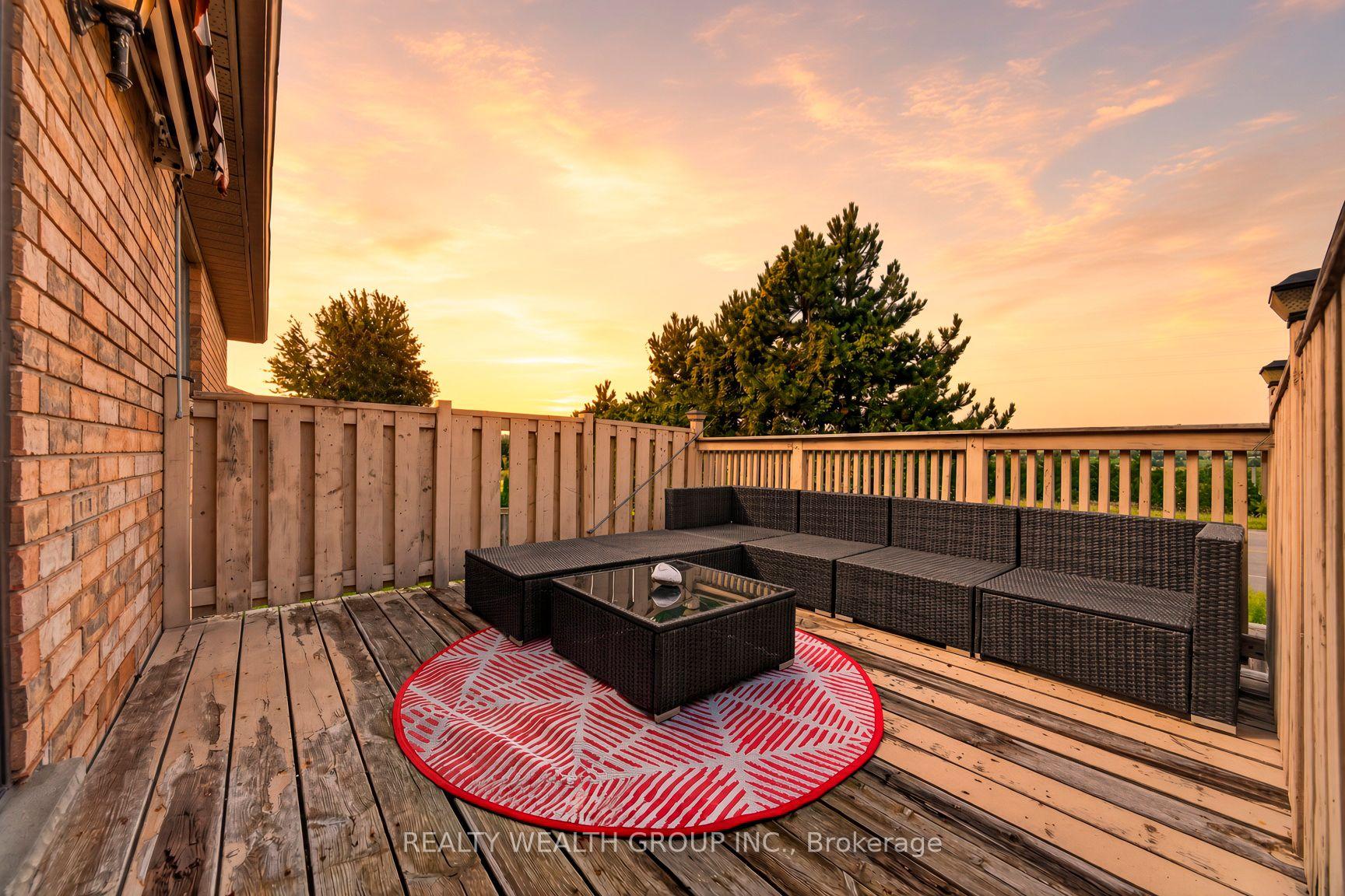 Photo 30 of 83 Logan Court, Barrie, Holly — HOMEH