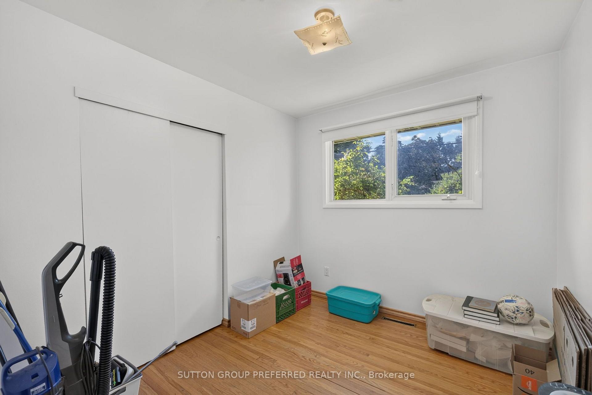 Photo 25 of 98 Queen Street, Thames Centre, Dorchester — HOMEH