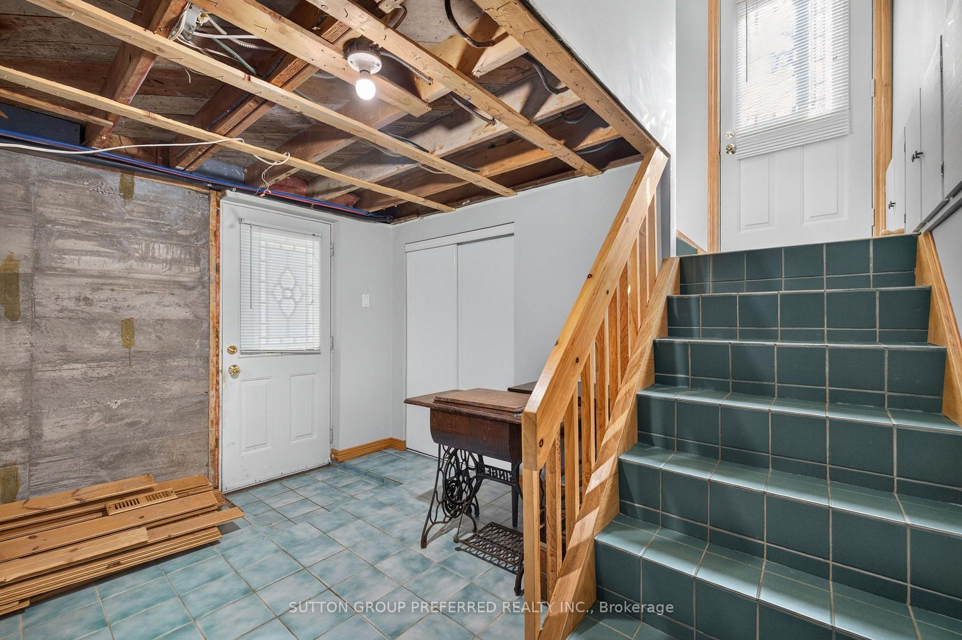 Photo 28 of 98 Queen Street, Thames Centre, Dorchester — HOMEH