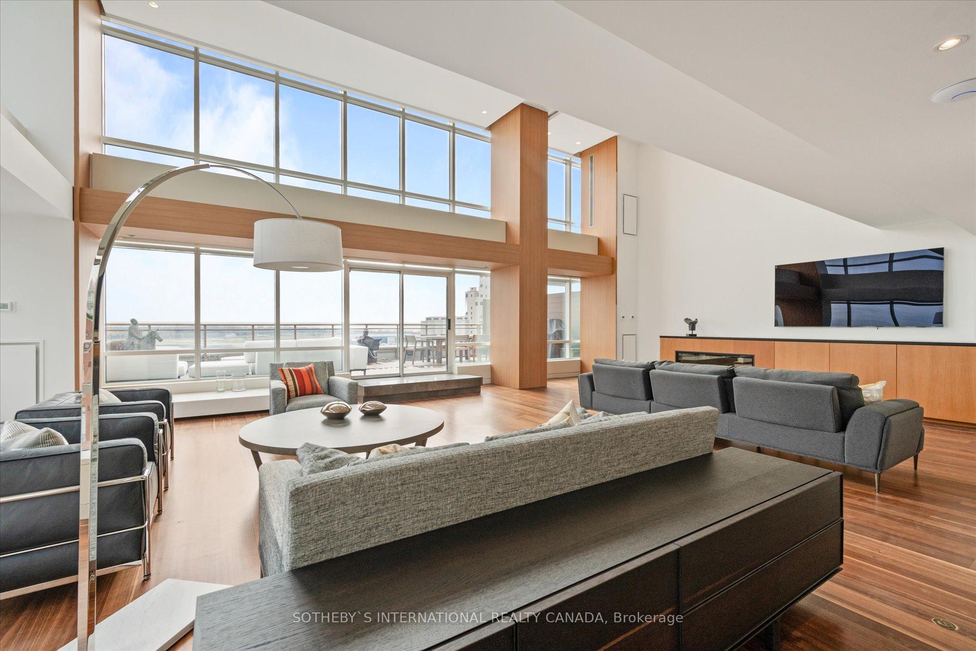 Photo 7 of Unit PH1001W, 500 Queens Quay W, Toronto, Waterfront Communities — HOMEH