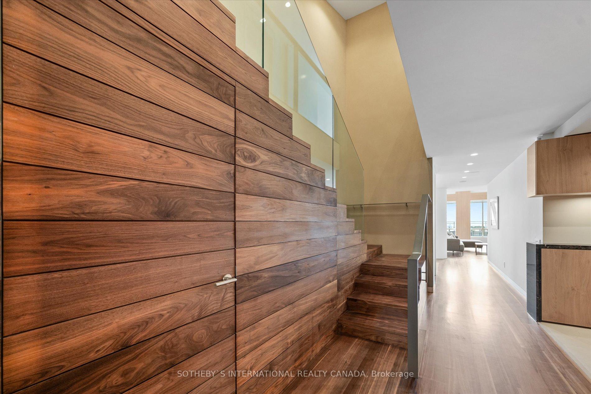 Photo 23 of Unit PH1001W, 500 Queens Quay W, Toronto, Waterfront Communities — HOMEH