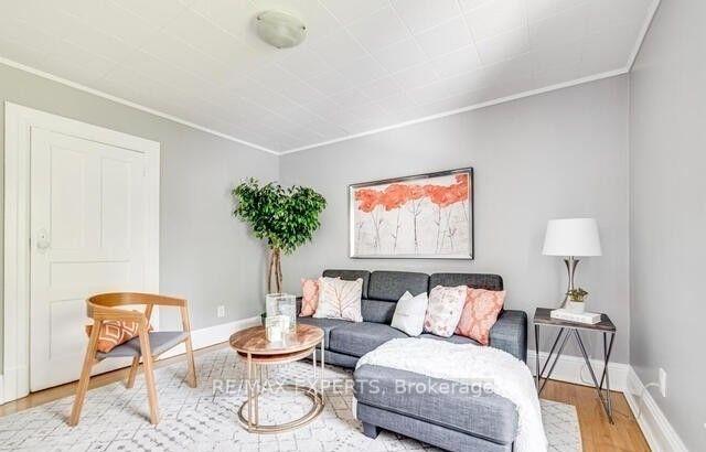 Photo 2 of Unit 2, 98 Elgin Street, Oshawa, O'Neill — HOMEH