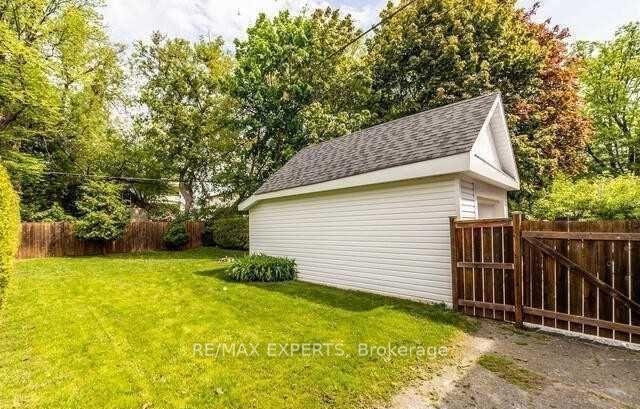 Photo 15 of Unit 2, 98 Elgin Street, Oshawa, O'Neill — HOMEH