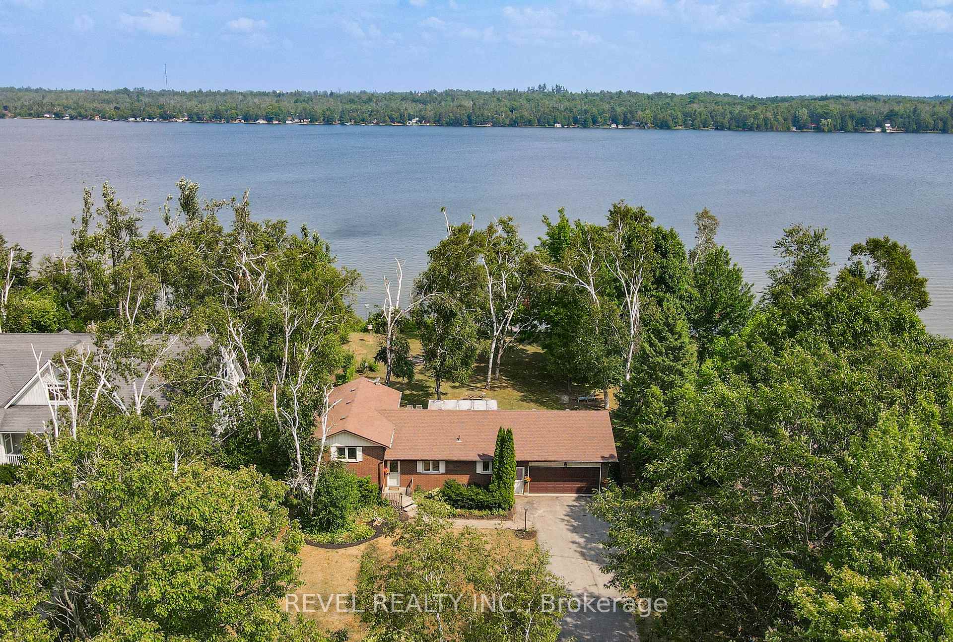 Photo 3 of 126 Pinewood Boulevard, Kawartha Lakes, Carden — HOMEH
