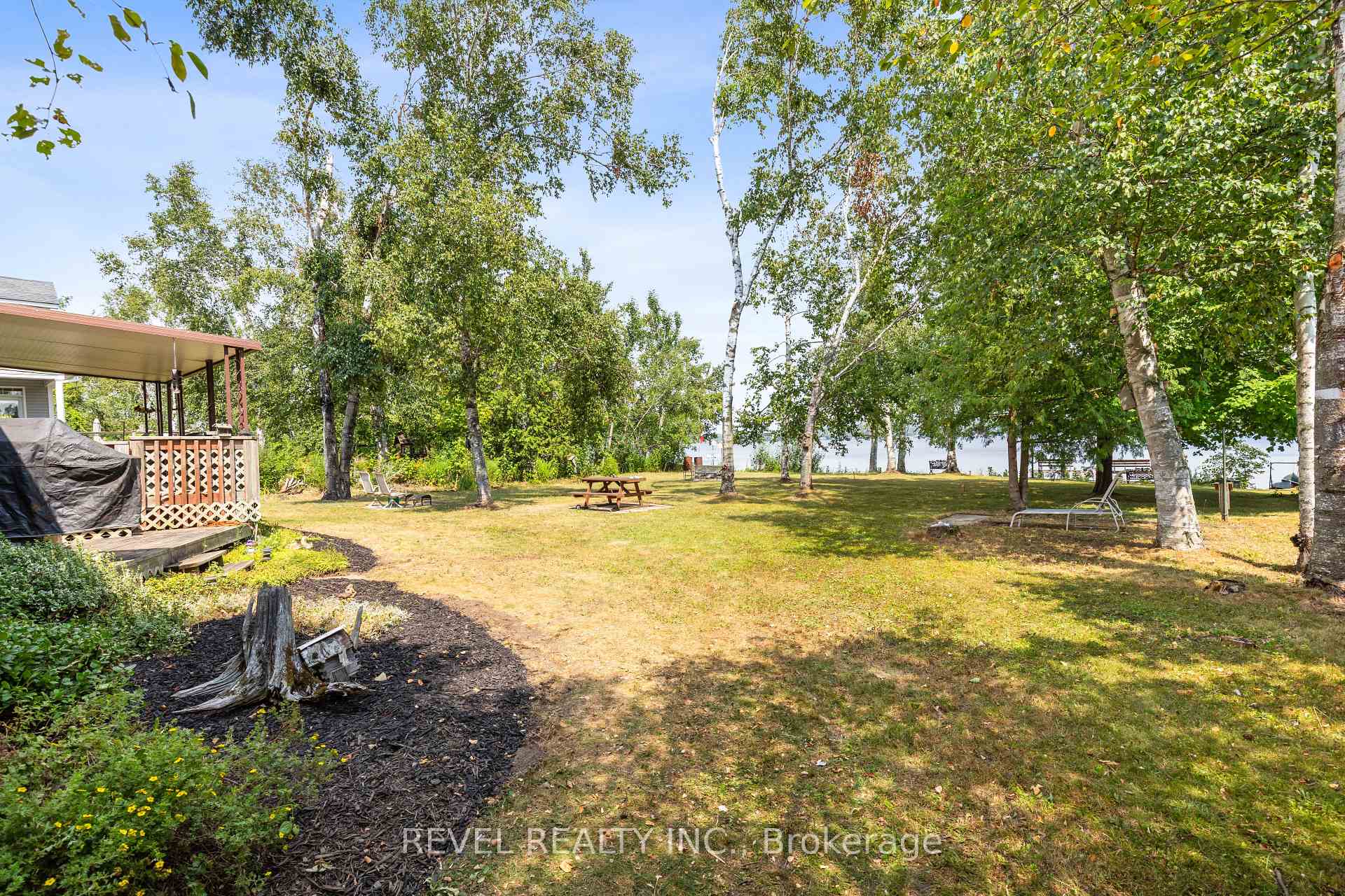 Photo 49 of 126 Pinewood Boulevard, Kawartha Lakes, Carden — HOMEH