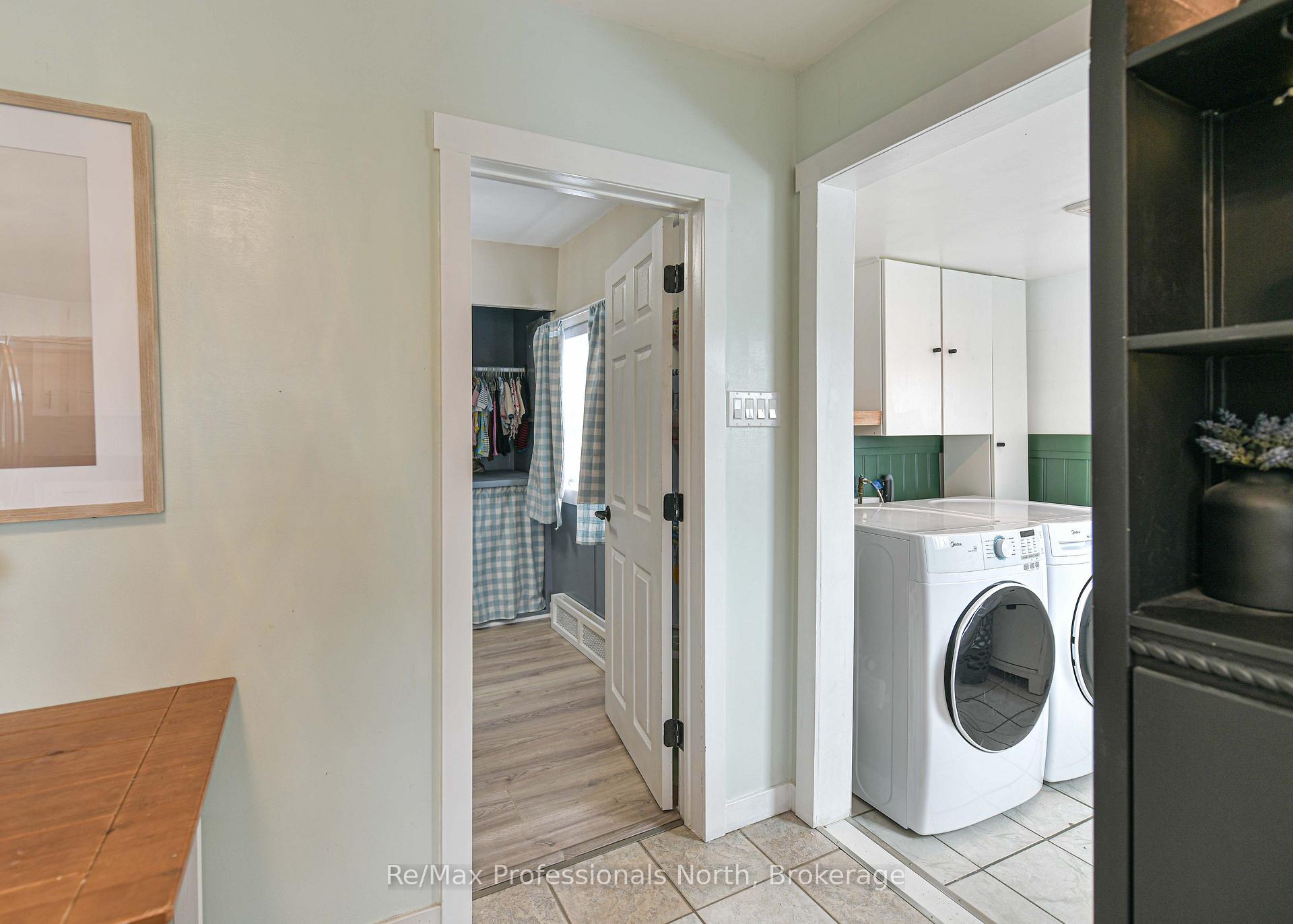 Photo 13 of 817 Eighth Avenue, Tay, Port McNicoll — HOMEH