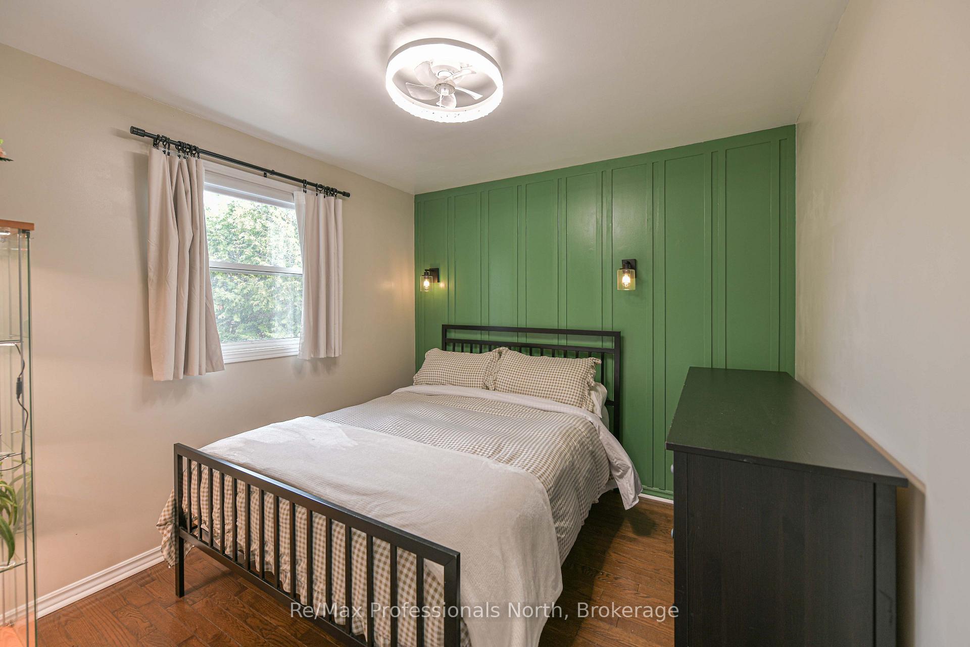 Photo 32 of 817 Eighth Avenue, Tay, Port McNicoll — HOMEH