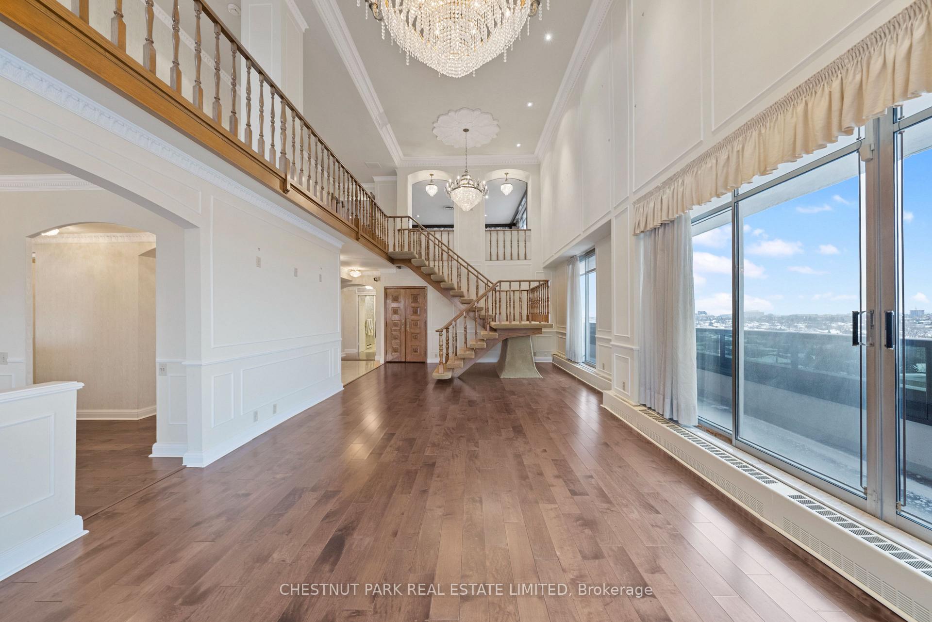 Photo 2 of Unit PH 1, 2600 Bathurst Street, Toronto, Englemount-Lawrence — HOMEH