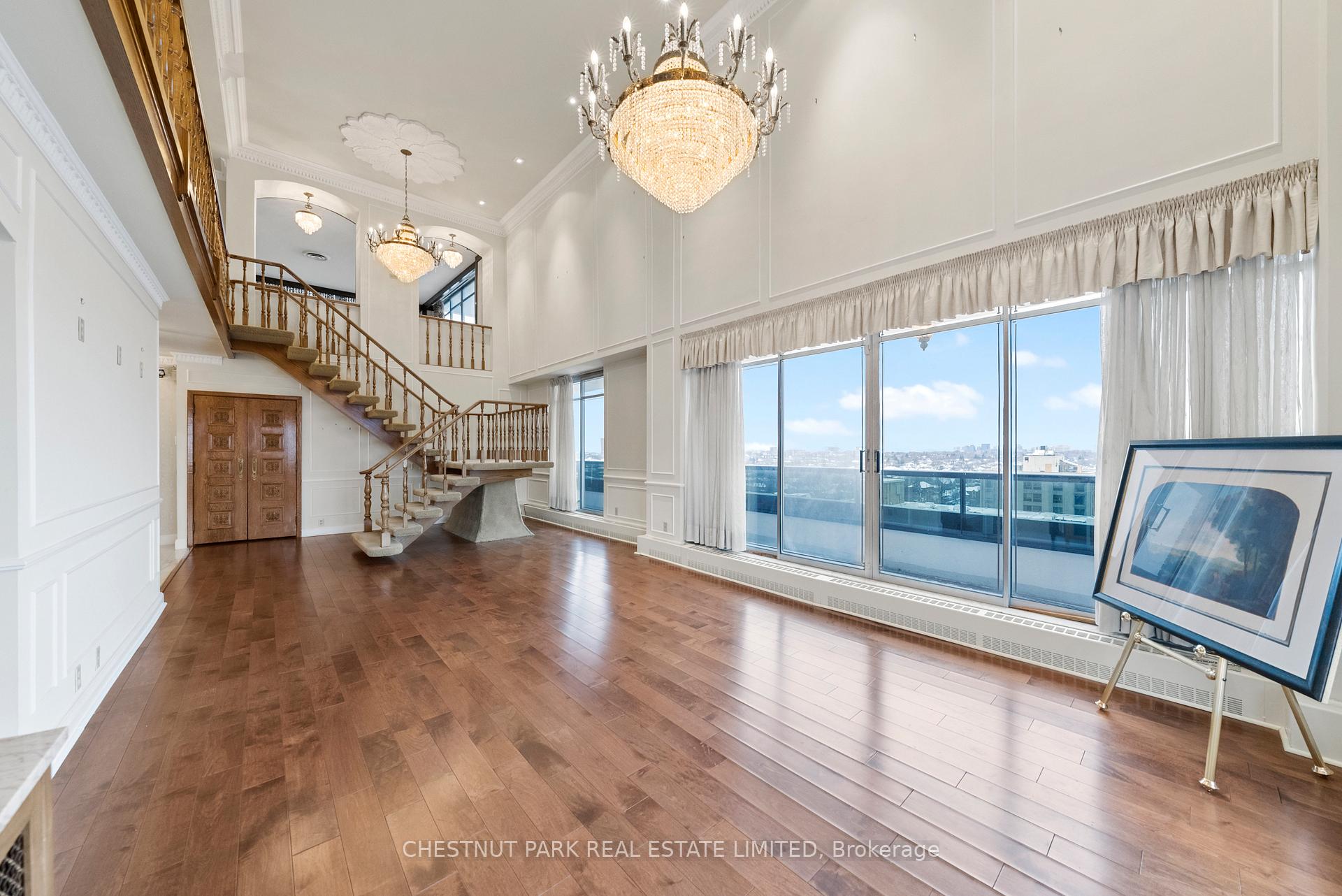 Photo 7 of Unit PH 1, 2600 Bathurst Street, Toronto, Englemount-Lawrence — HOMEH