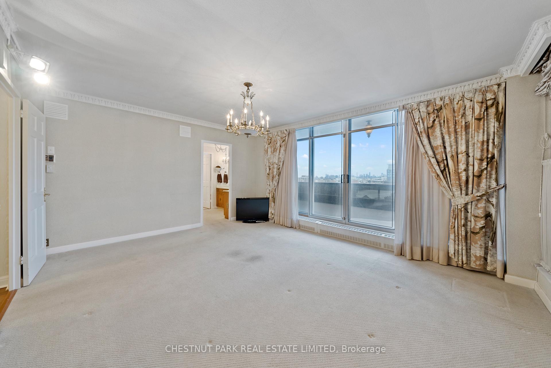 Photo 20 of Unit PH 1, 2600 Bathurst Street, Toronto, Englemount-Lawrence — HOMEH