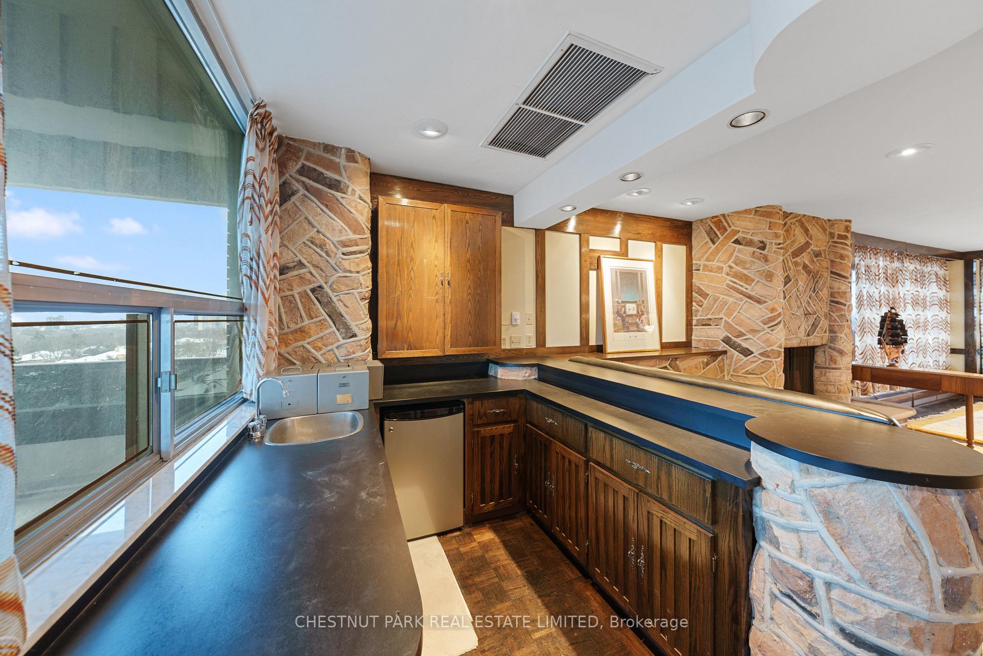 Photo 27 of Unit PH 1, 2600 Bathurst Street, Toronto, Englemount-Lawrence — HOMEH