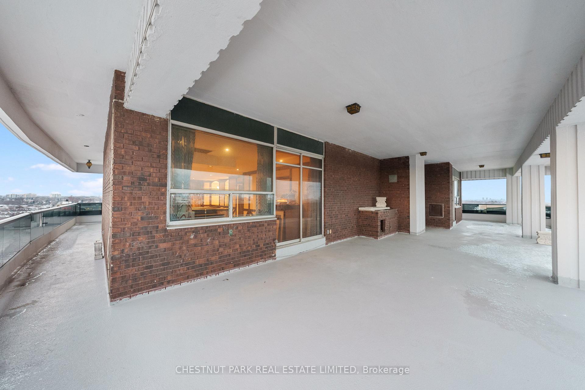 Photo 34 of Unit PH 1, 2600 Bathurst Street, Toronto, Englemount-Lawrence — HOMEH