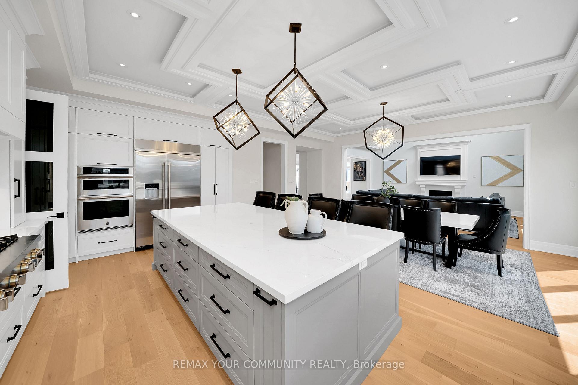 Photo 6 of 36 Arbordale Drive, Vaughan, Vellore Village — HOMEH