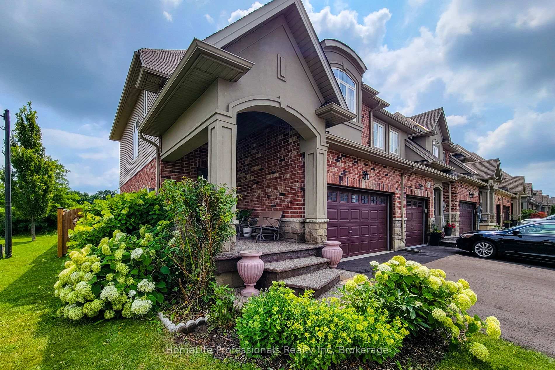 Photo 8 of 5 Medici Lane, Hamilton, Carpenter — HOMEH