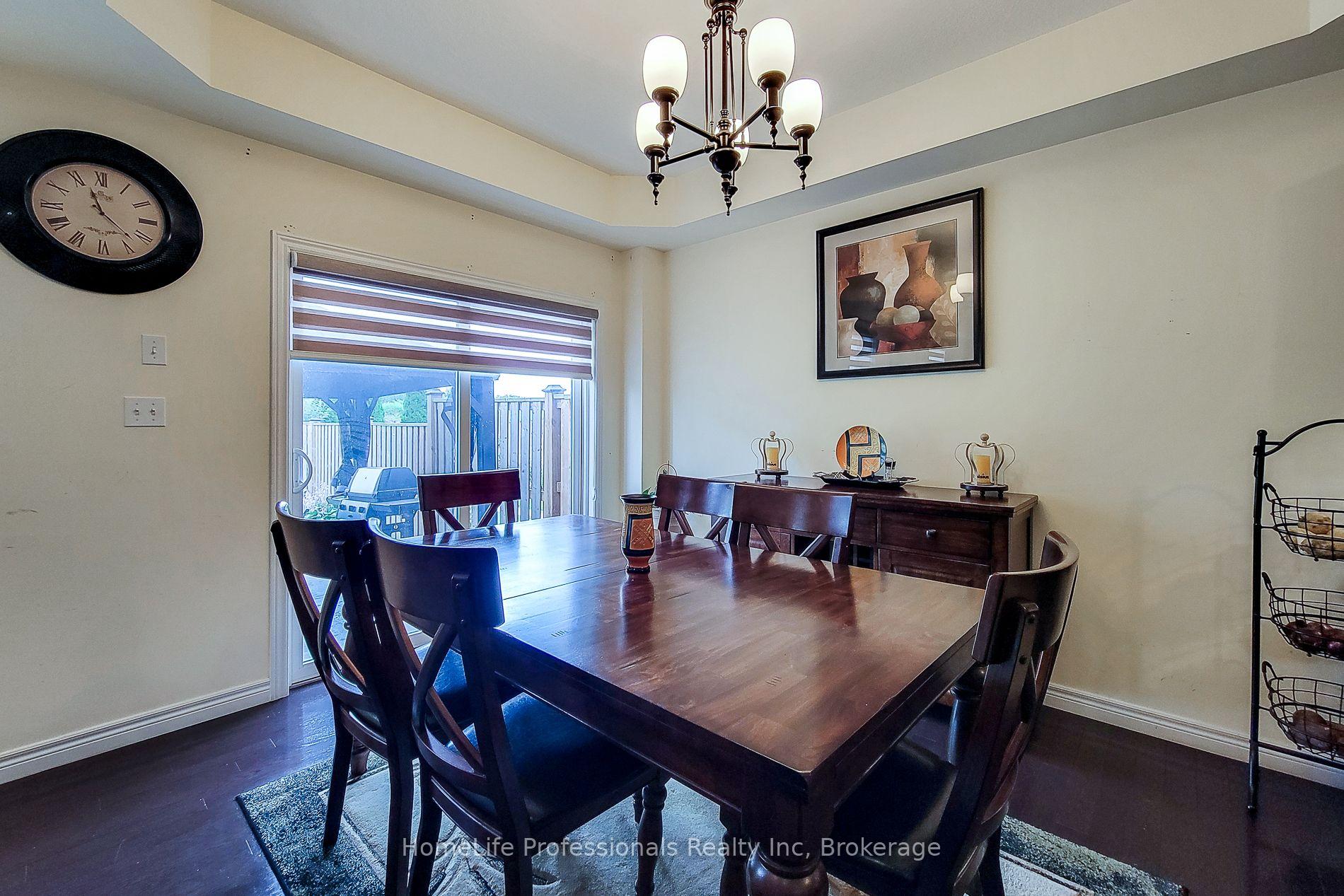 Photo 20 of 5 Medici Lane, Hamilton, Carpenter — HOMEH