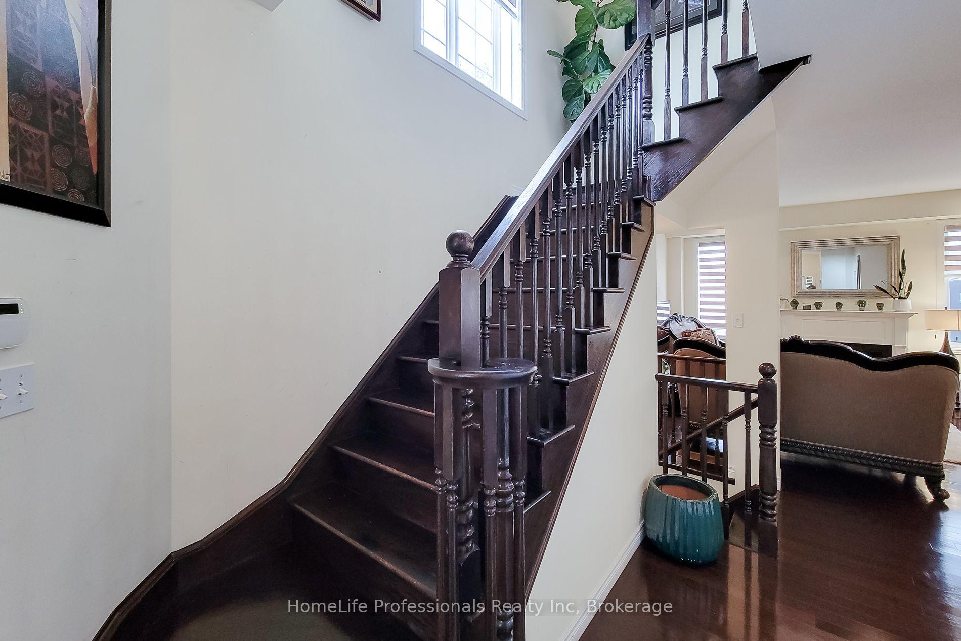 Photo 22 of 5 Medici Lane, Hamilton, Carpenter — HOMEH
