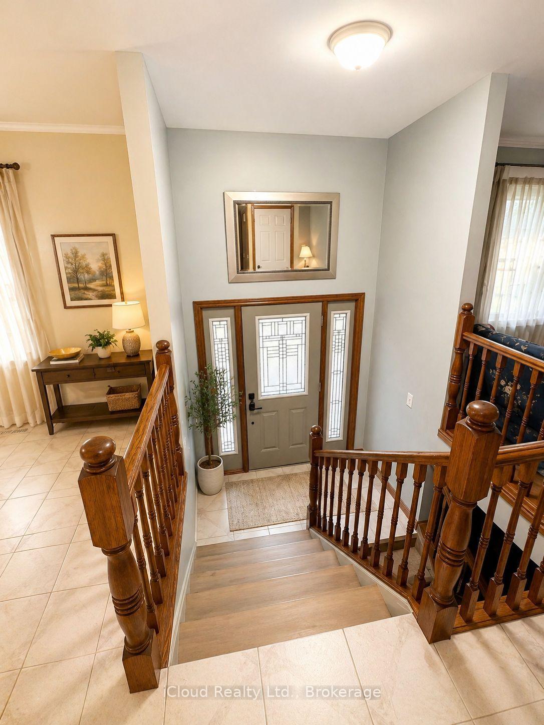 Photo 5 of 86 Glendale Drive E, Tillsonburg — HOMEH