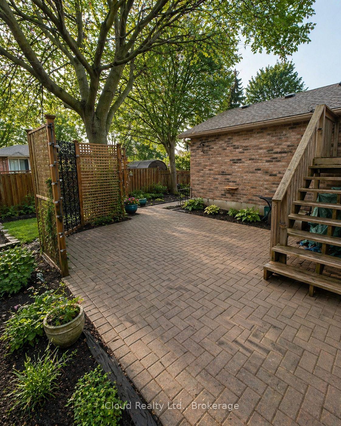 Photo 57 of 86 Glendale Drive E, Tillsonburg — HOMEH