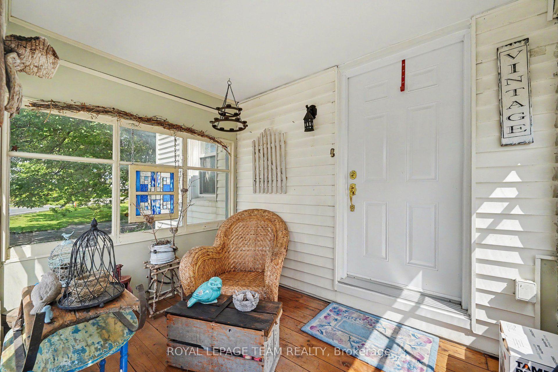 Photo 2 of 6577 Fourth Line Road, Ottawa, North Gower — HOMEH