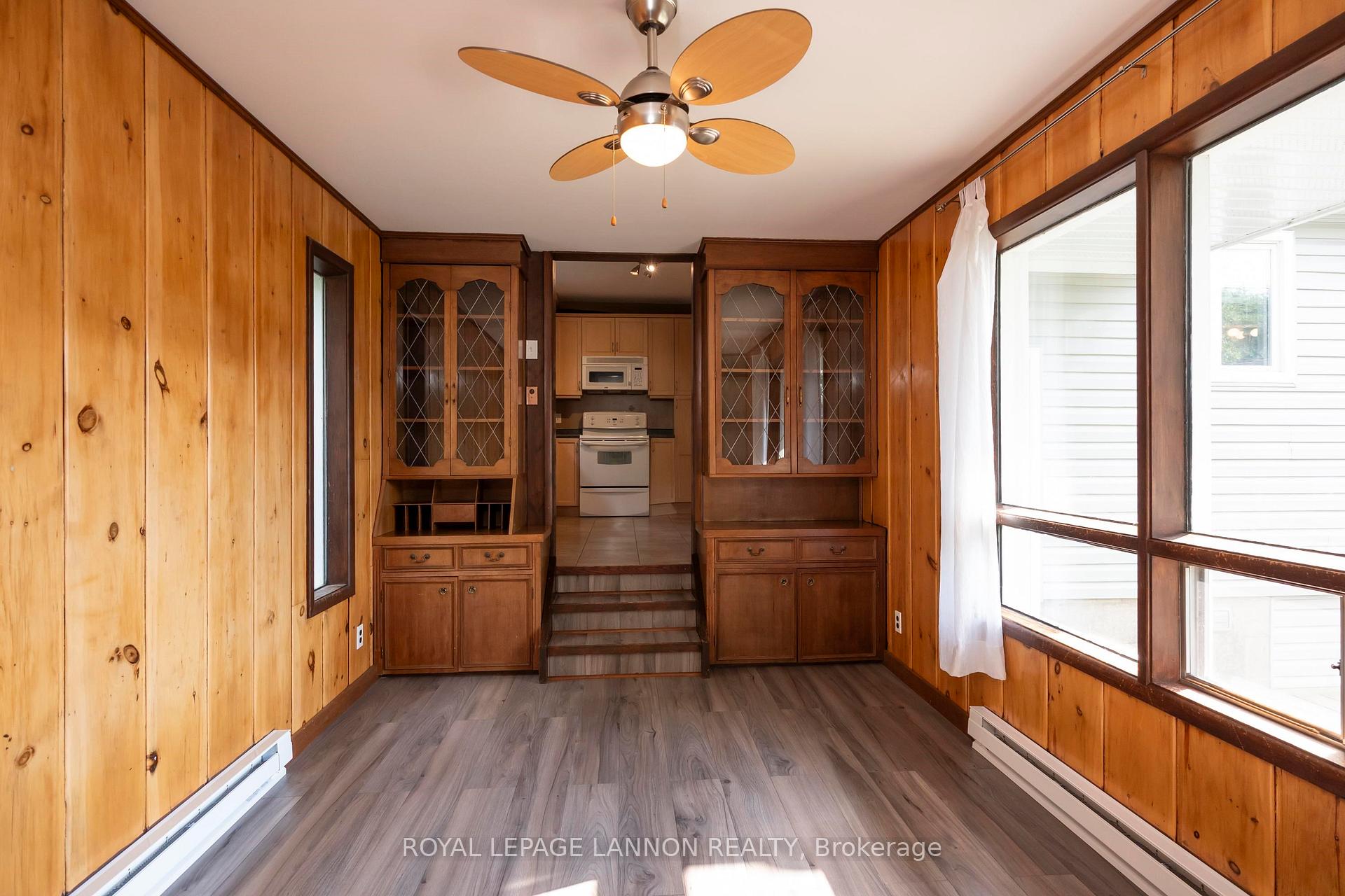 Photo 4 of 2219 Arthur Street E, Thunder Bay, Edgewater Park — HOMEH