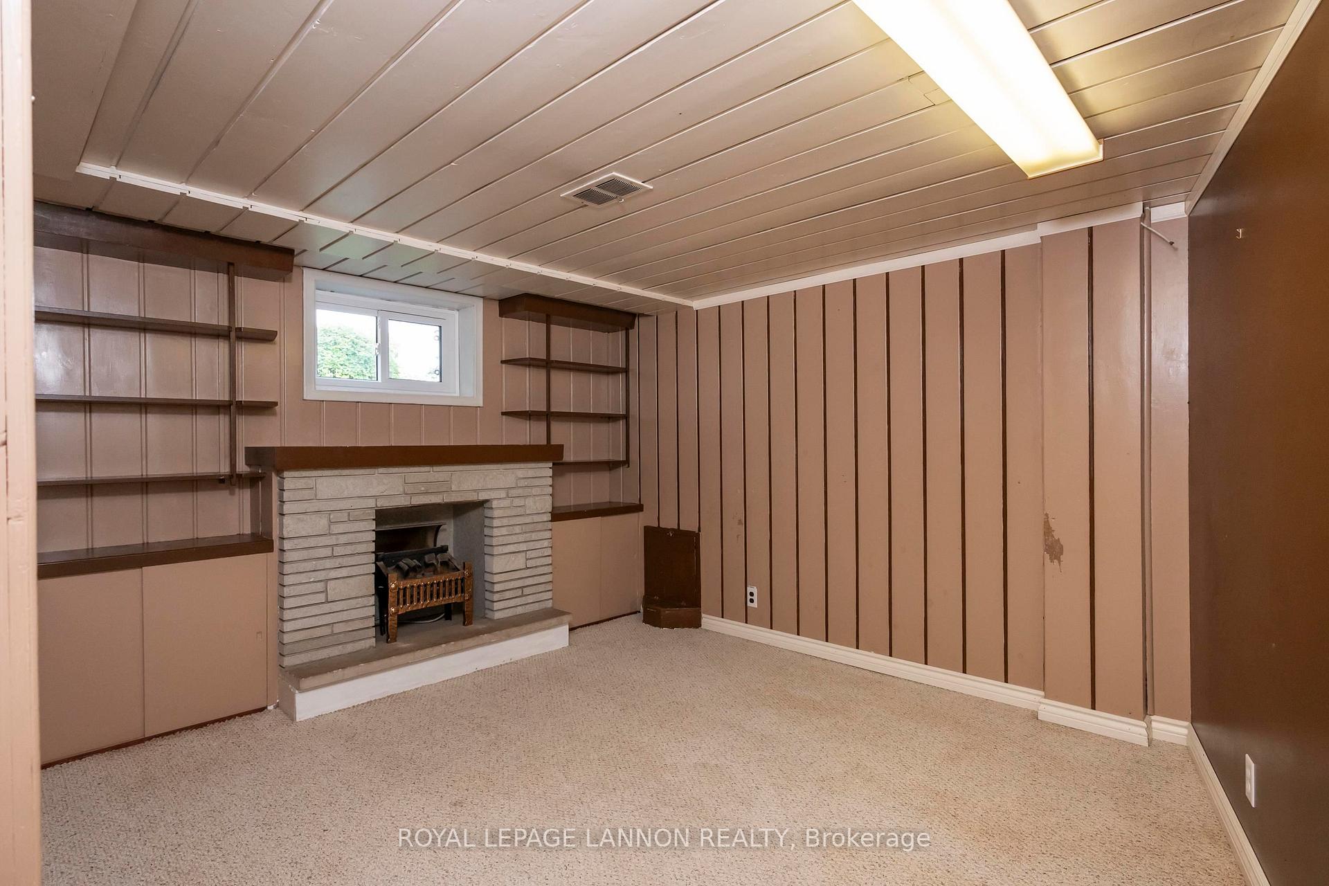 Photo 28 of 2219 Arthur Street E, Thunder Bay, Edgewater Park — HOMEH