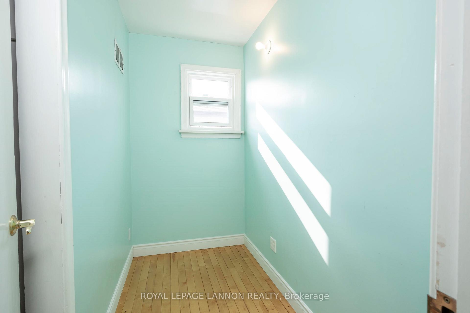 Photo 32 of 2219 Arthur Street E, Thunder Bay, Edgewater Park — HOMEH