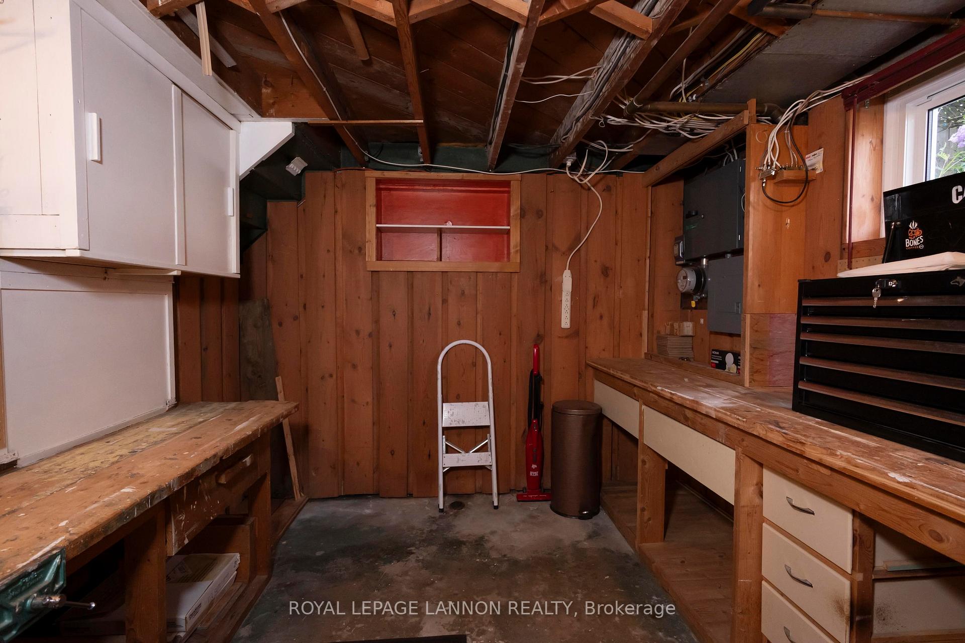 Photo 43 of 2219 Arthur Street E, Thunder Bay, Edgewater Park — HOMEH