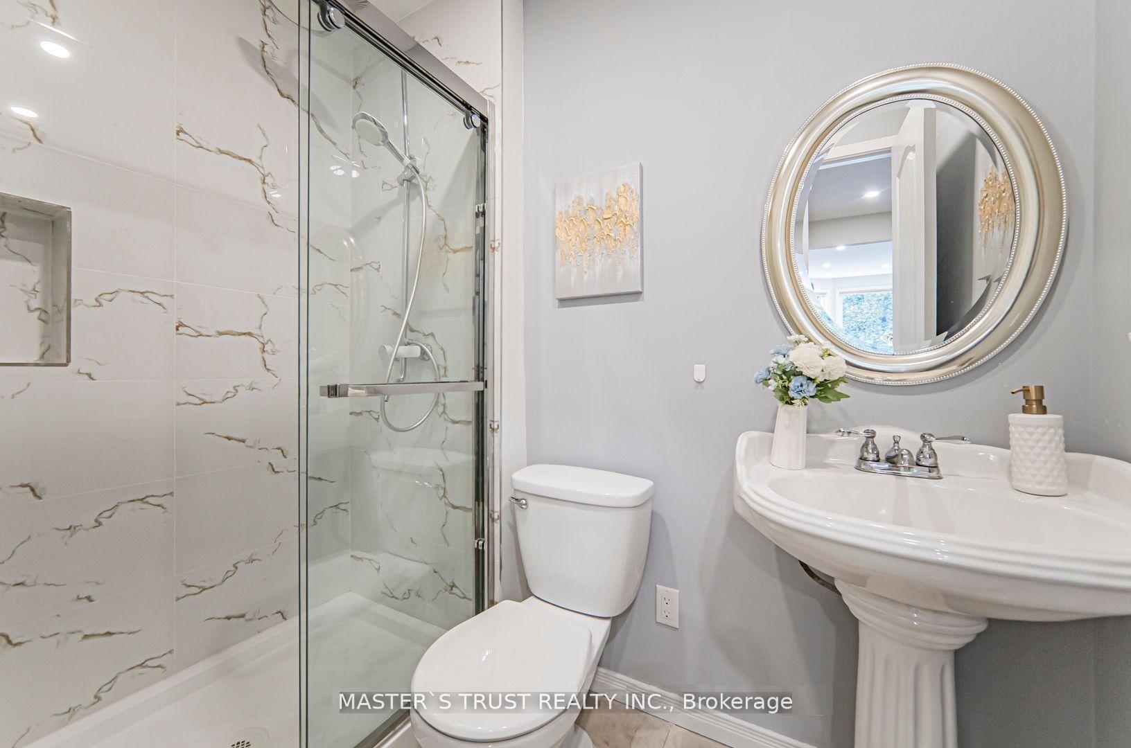 Photo 19 of 2502 Folkway Drive, Mississauga, Erin Mills — HOMEH