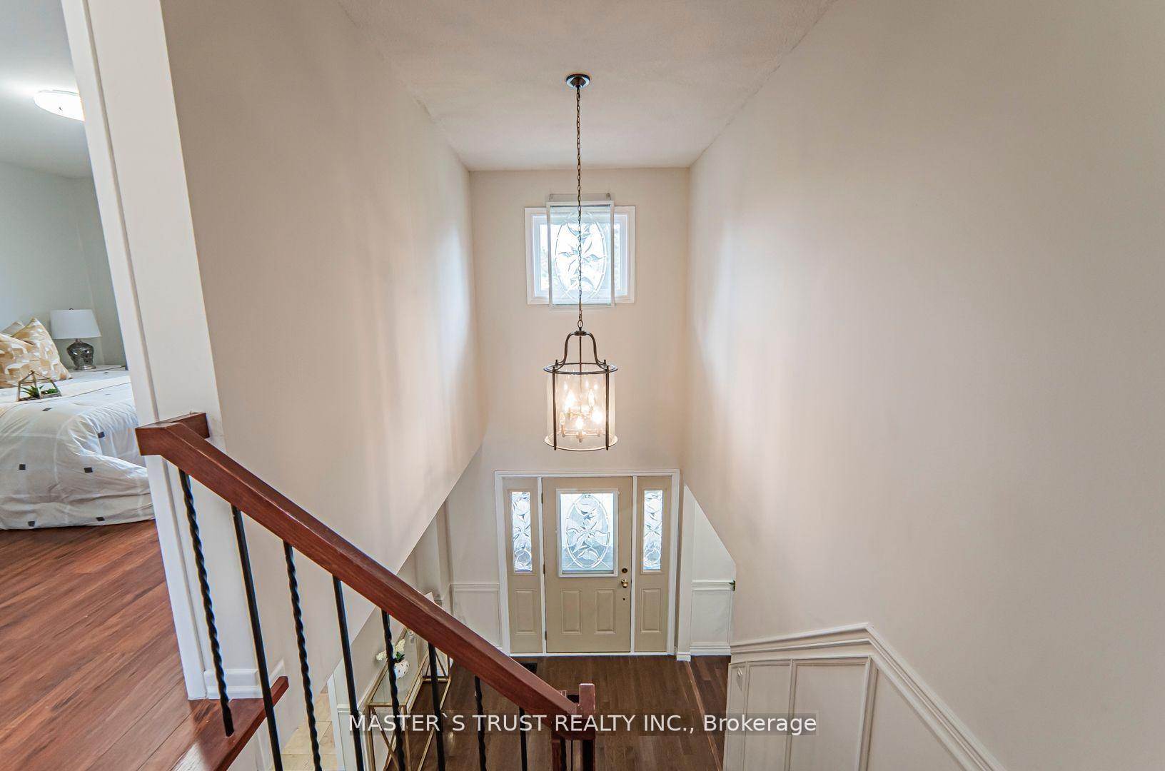 Photo 21 of 2502 Folkway Drive, Mississauga, Erin Mills — HOMEH