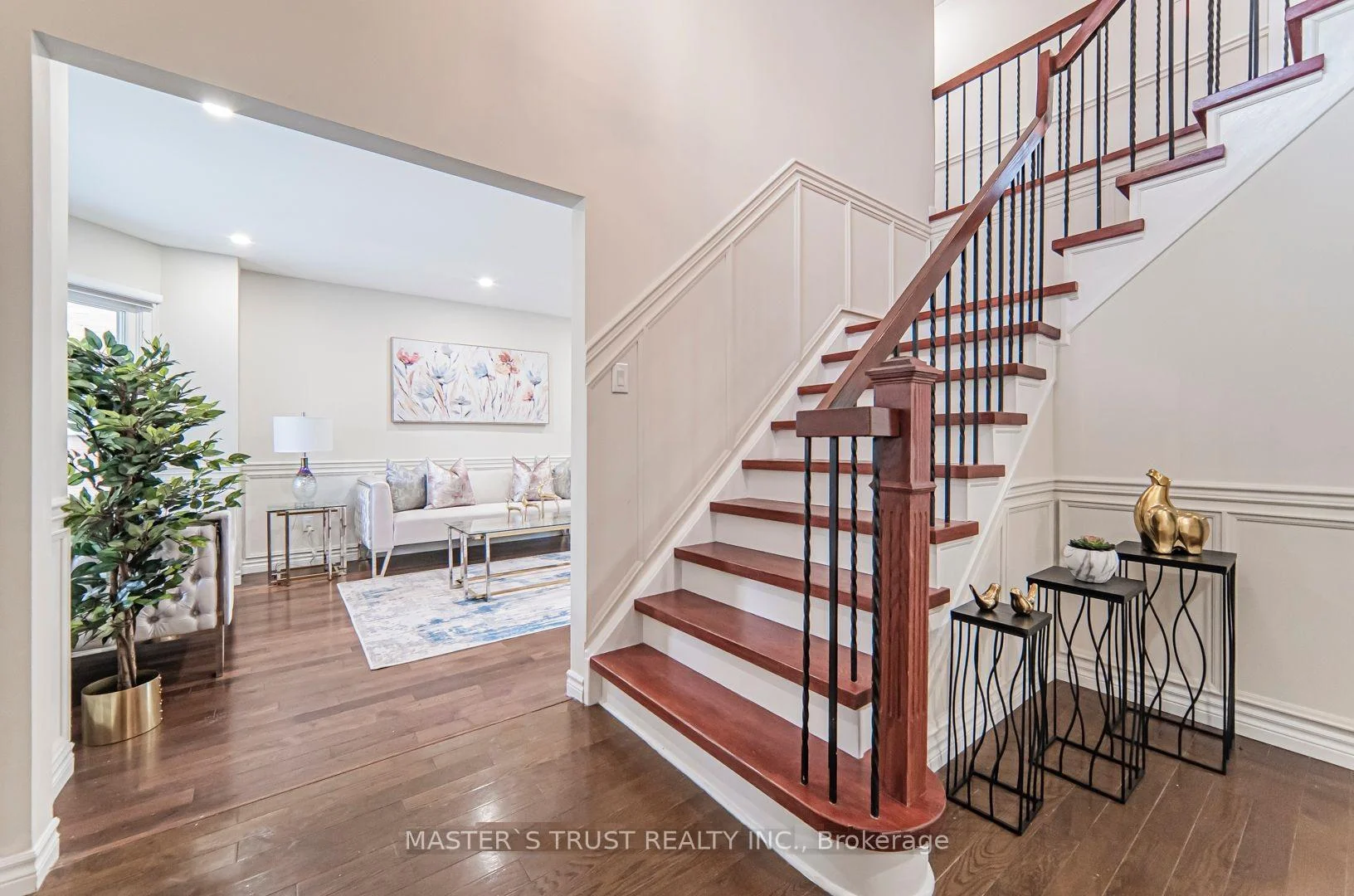 Photo 8 of 2502 Folkway Drive, Mississauga, Erin Mills — HOMEH