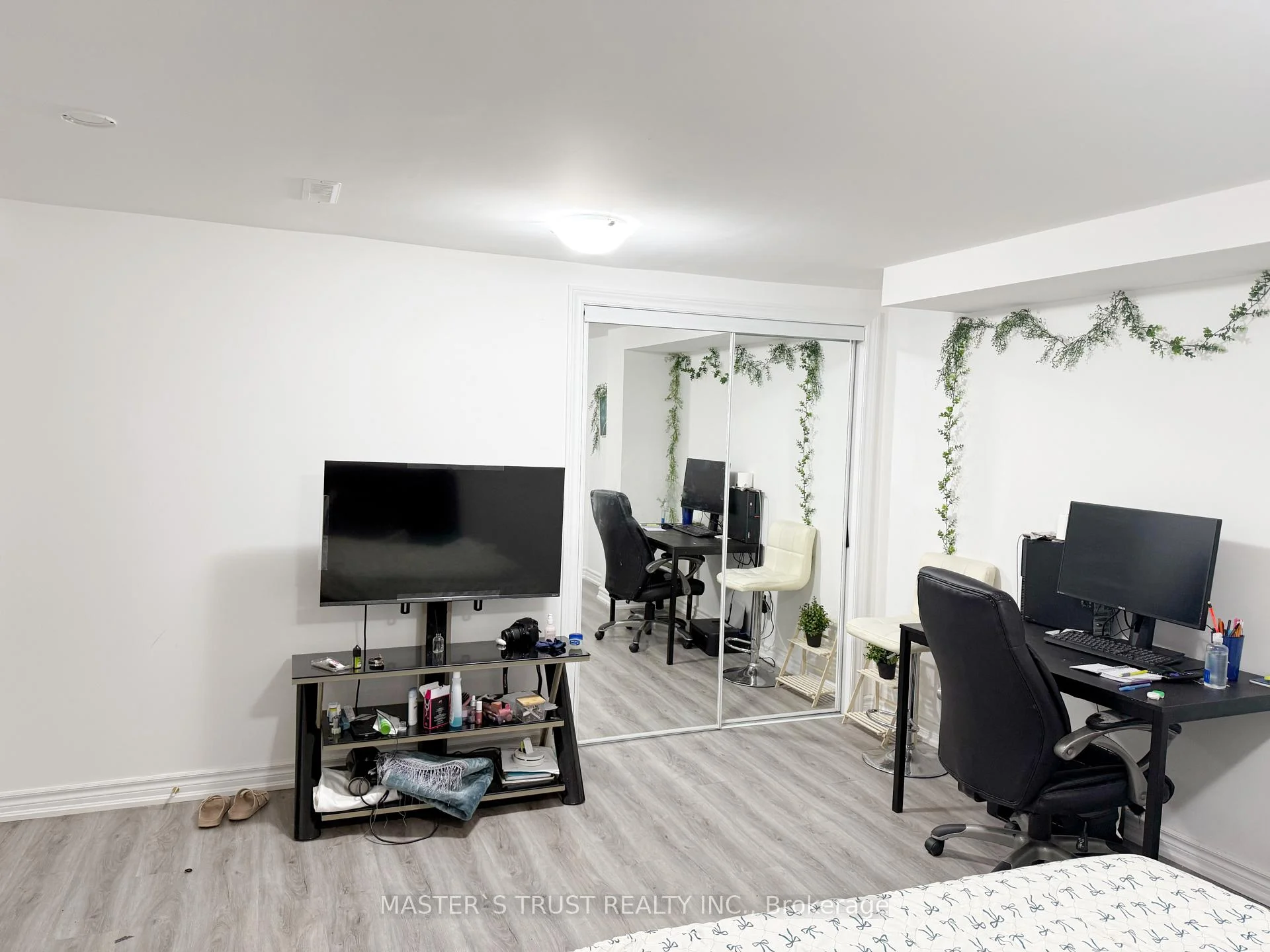 Photo 40 of 2502 Folkway Drive, Mississauga, Erin Mills — HOMEH