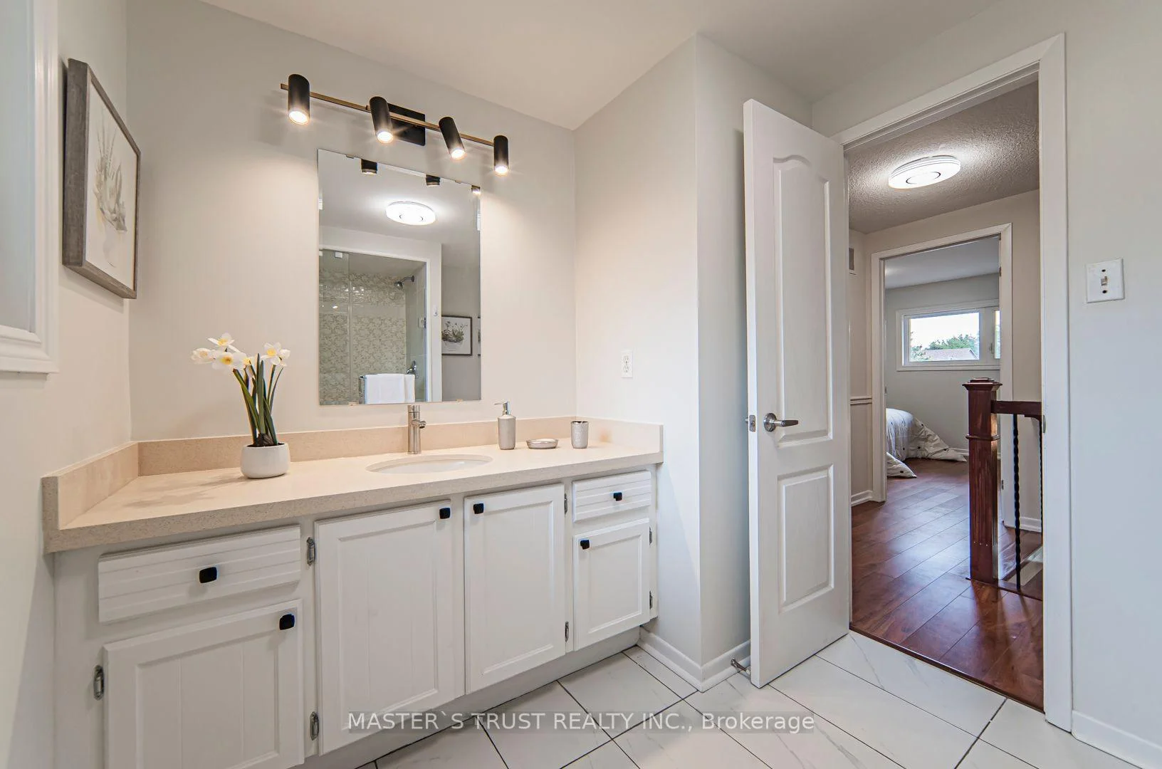 Photo 52 of 2502 Folkway Drive, Mississauga, Erin Mills — HOMEH
