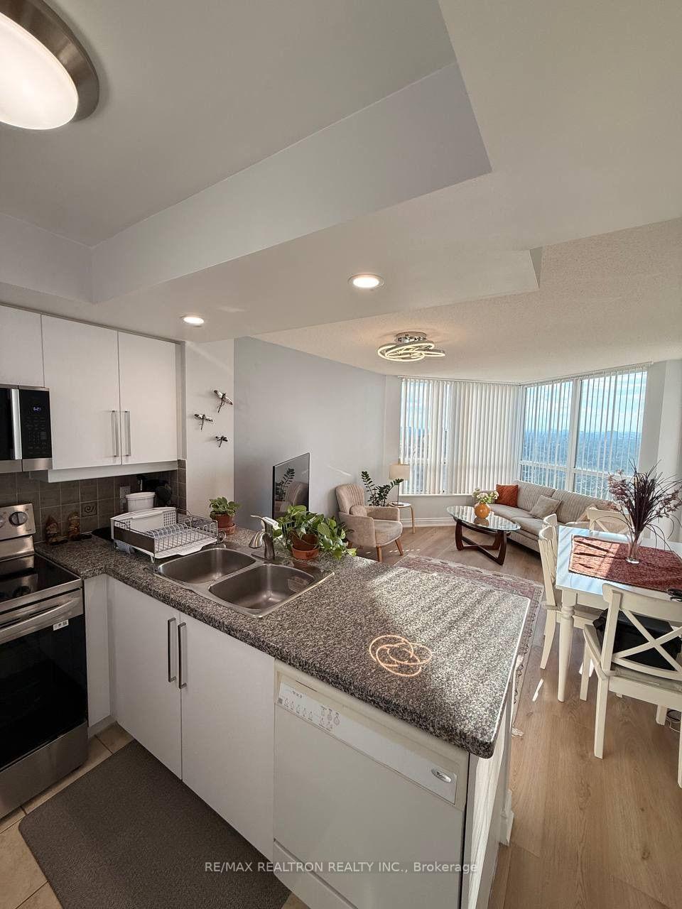 Photo of Unit 2409, 10 Northtown Way