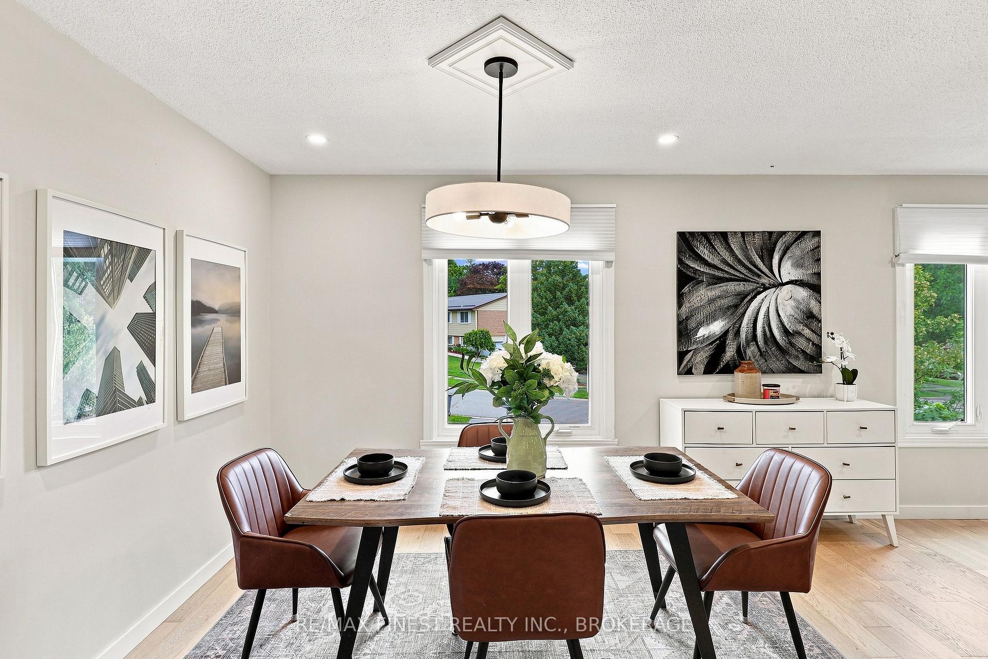 Photo 15 of 907 Pembridge Crescent, Kingston, South of Taylor-Kidd Blvd — HOMEH