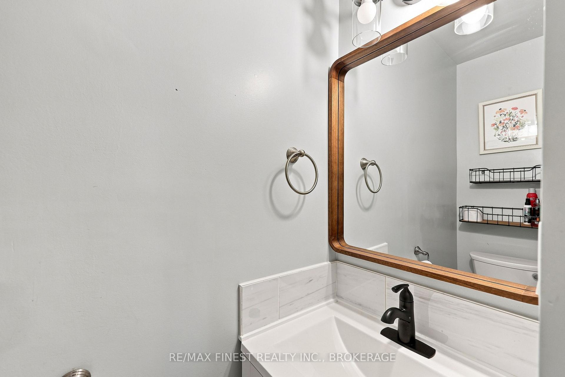 Photo 27 of 907 Pembridge Crescent, Kingston, South of Taylor-Kidd Blvd — HOMEH