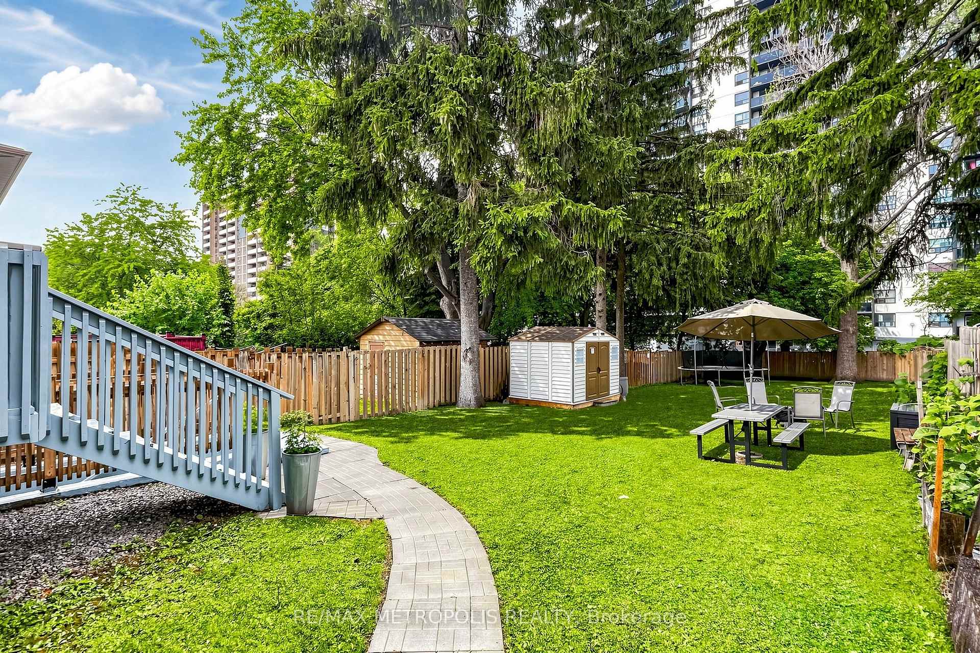 Photo 43 of 30A Cedar Drive, Scarborough, Scarborough Village — HOMEH