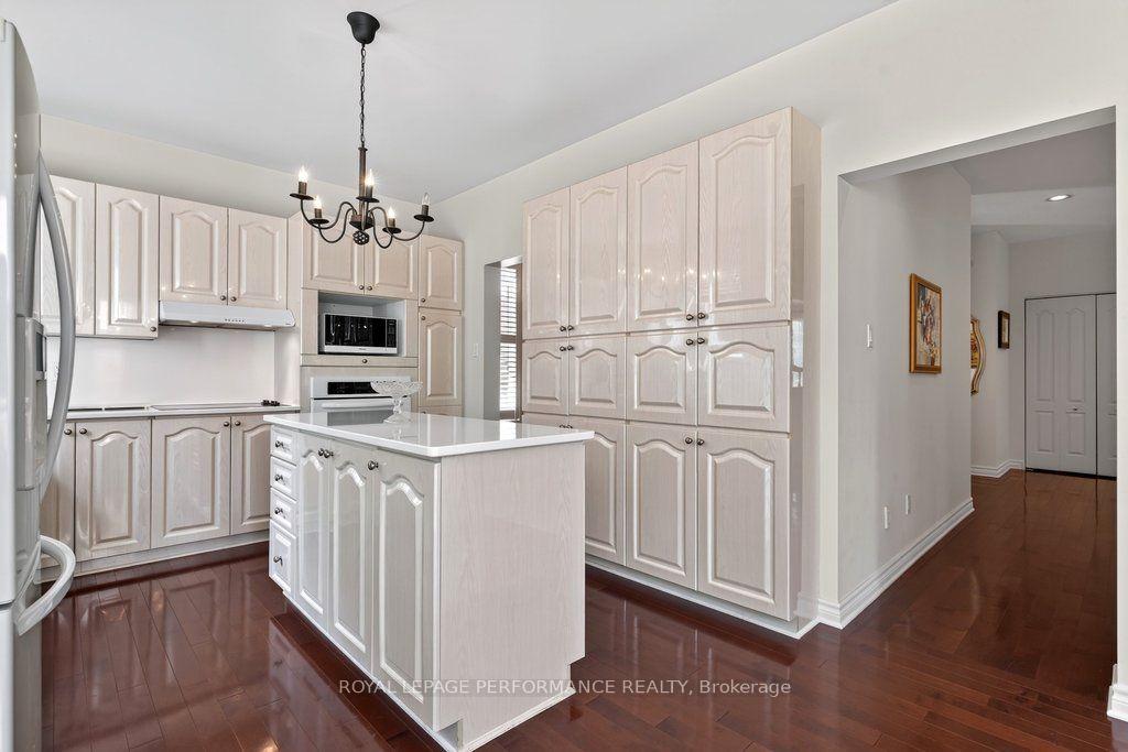 Photo 15 of 3251 Carriage Hill Place, Ottawa, Upper Hunt Club — HOMEH