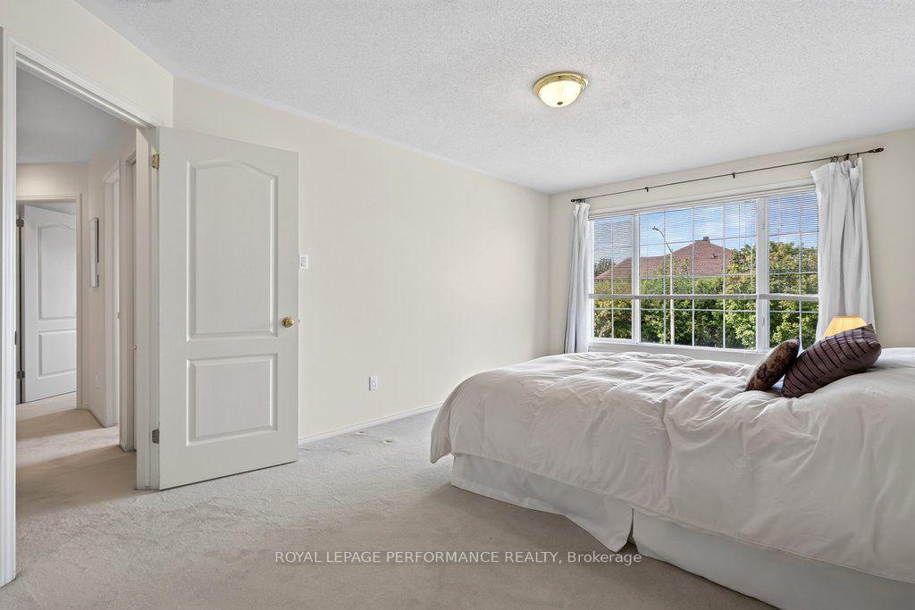 Photo 42 of 3251 Carriage Hill Place, Ottawa, Upper Hunt Club — HOMEH