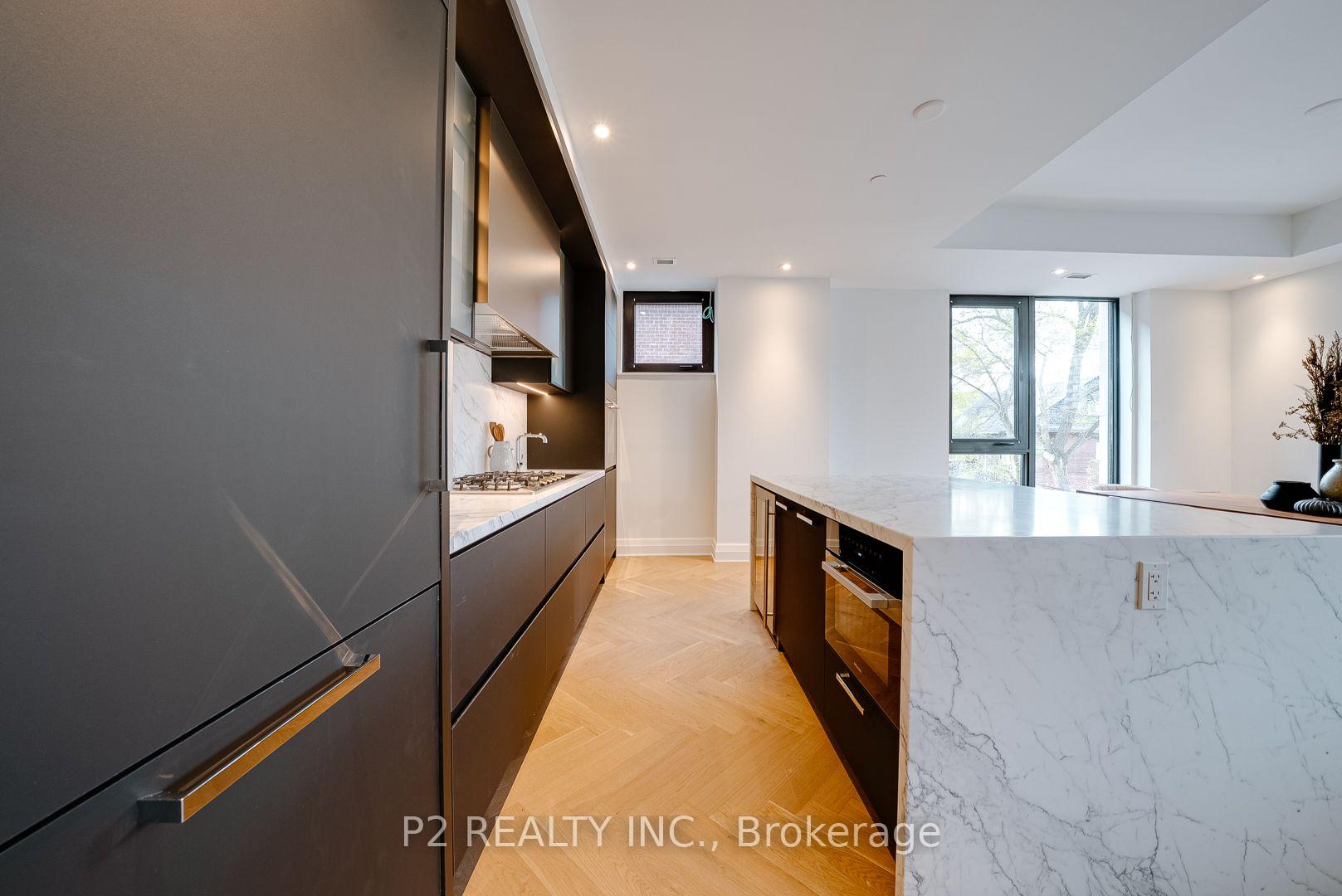 Photo 6 of Unit 311, 2 Forest Hill Road, Toronto, Casa Loma — HOMEH