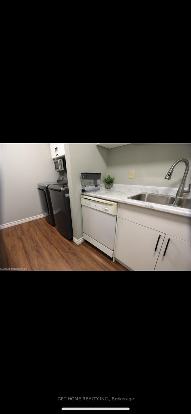 Photo 4 of Unit 64, 1096 Jalna Boulevard, London, South X — HOMEH